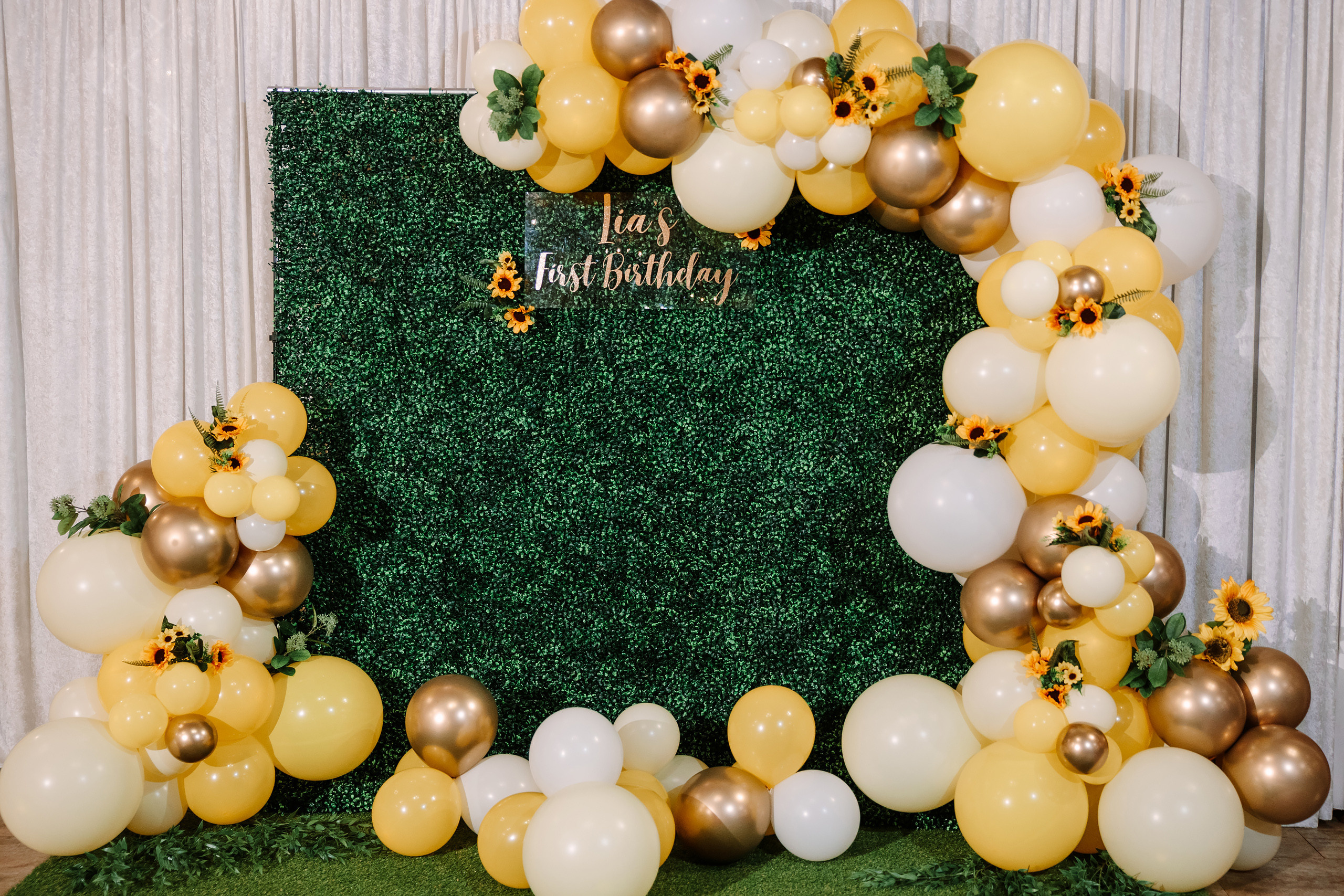 07.10.2022 First birthday. Wedding family event photographer in Chicago Nick Yushevich