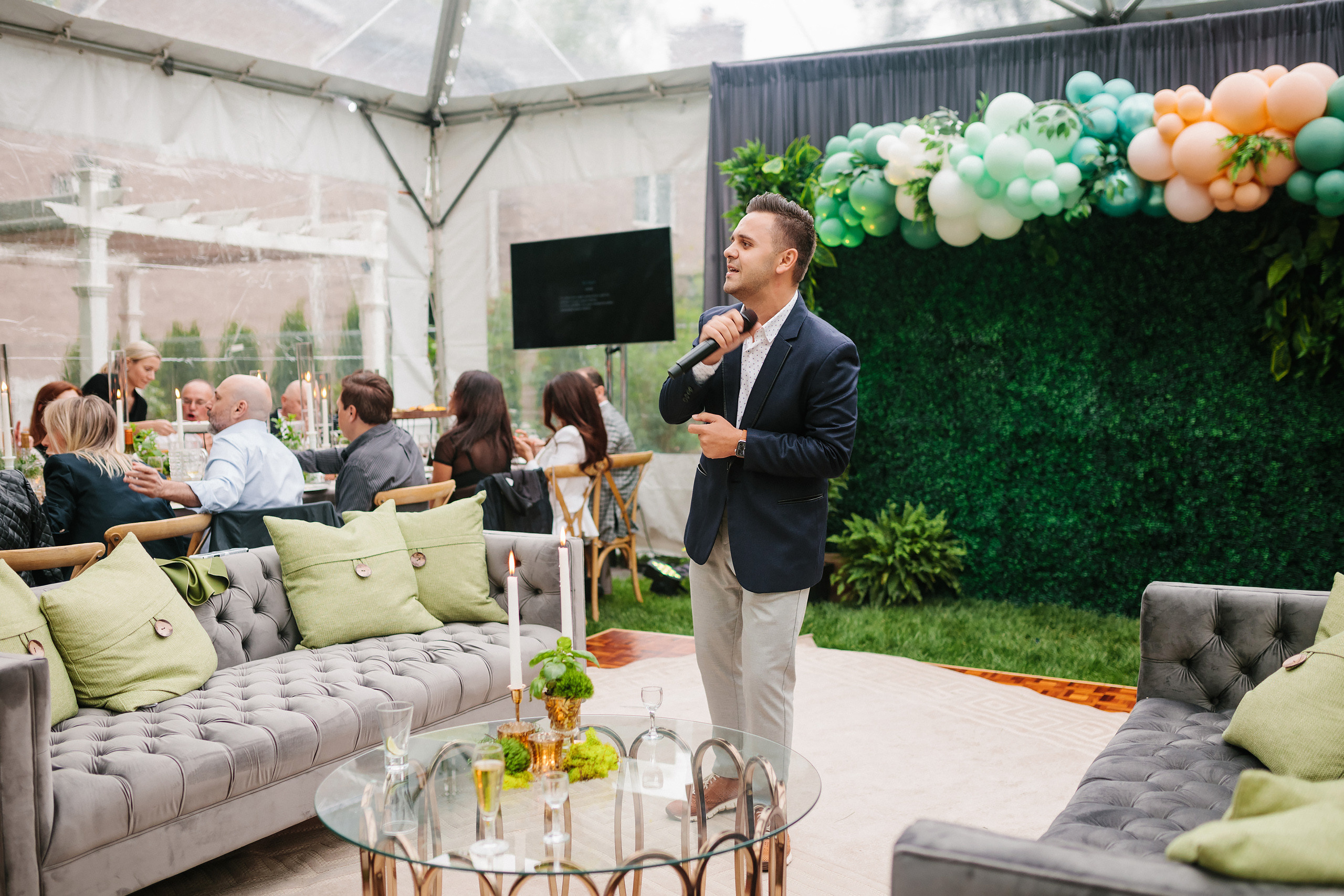 06.04.22 Graduation Party. Wedding family event photographer in Chicago Nick Yushevich