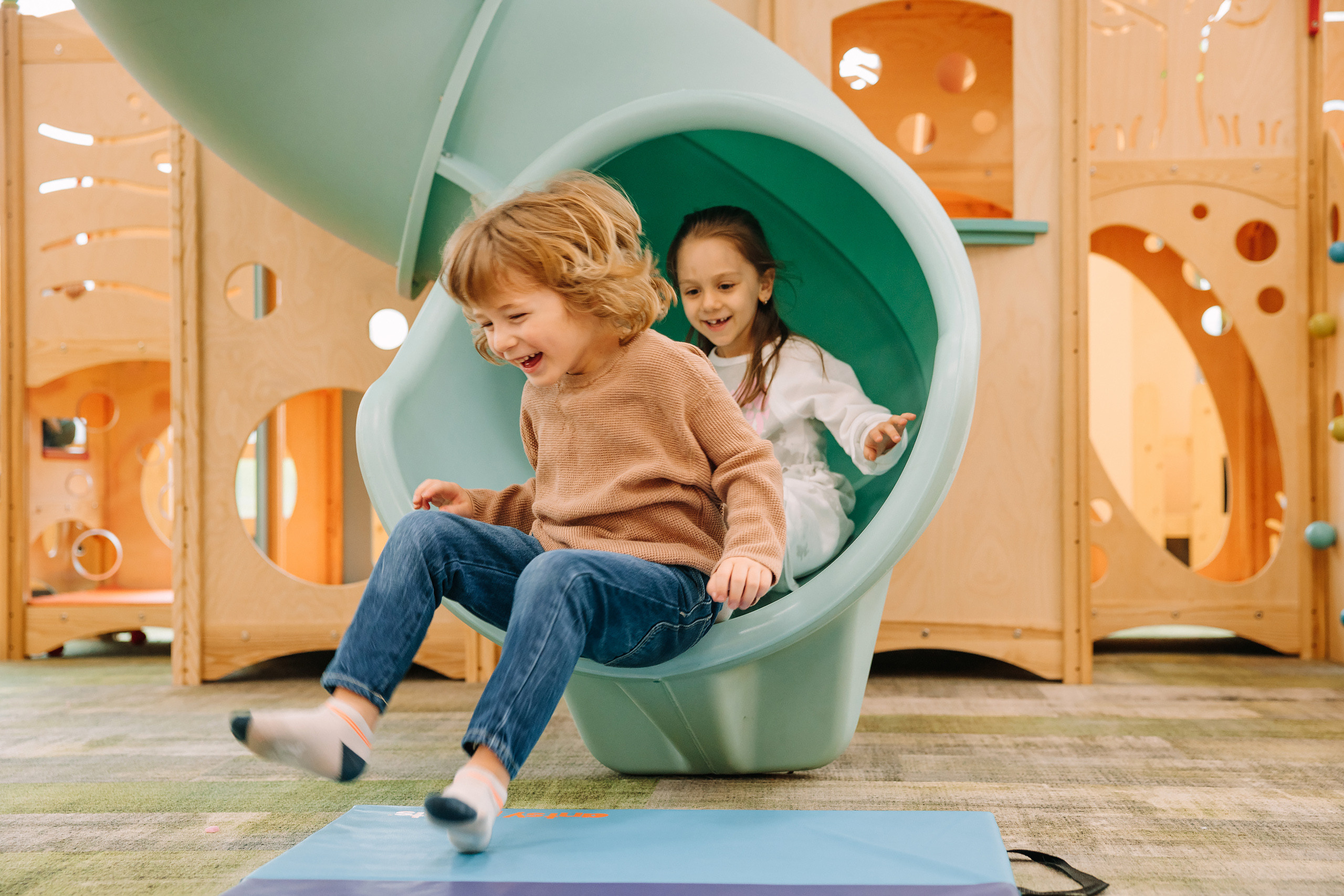 05.08.2022 First birthday. Wedding family event photographer in Chicago Nick Yushevich