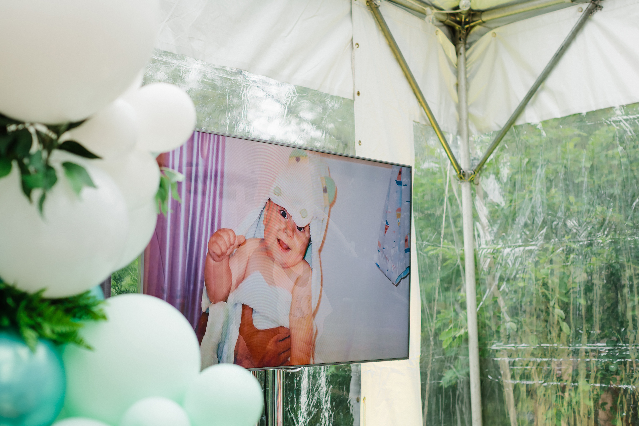 06.04.22 Graduation Party. Wedding family event photographer in Chicago Nick Yushevich