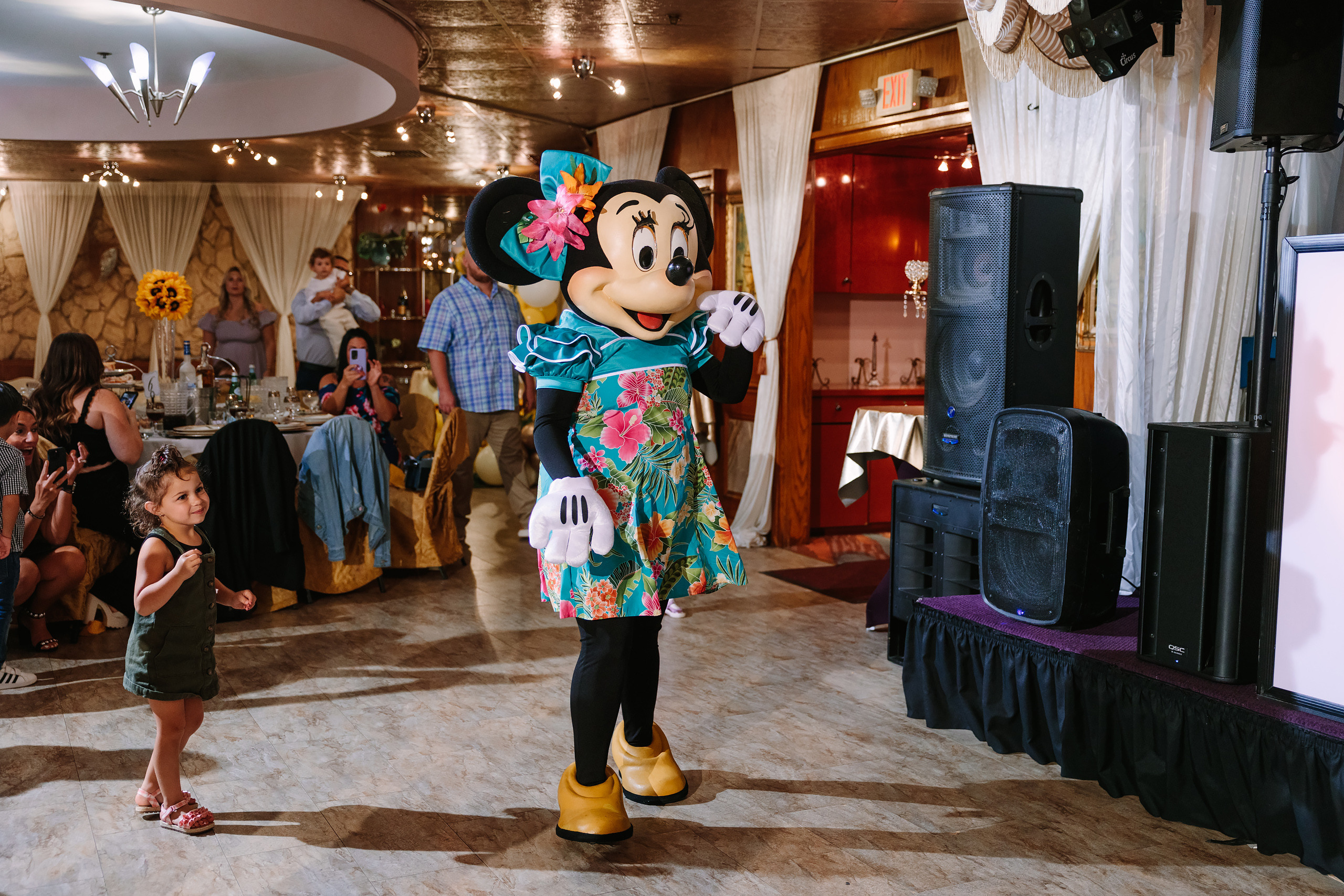 07.10.2022 First birthday. Wedding family event photographer in Chicago Nick Yushevich