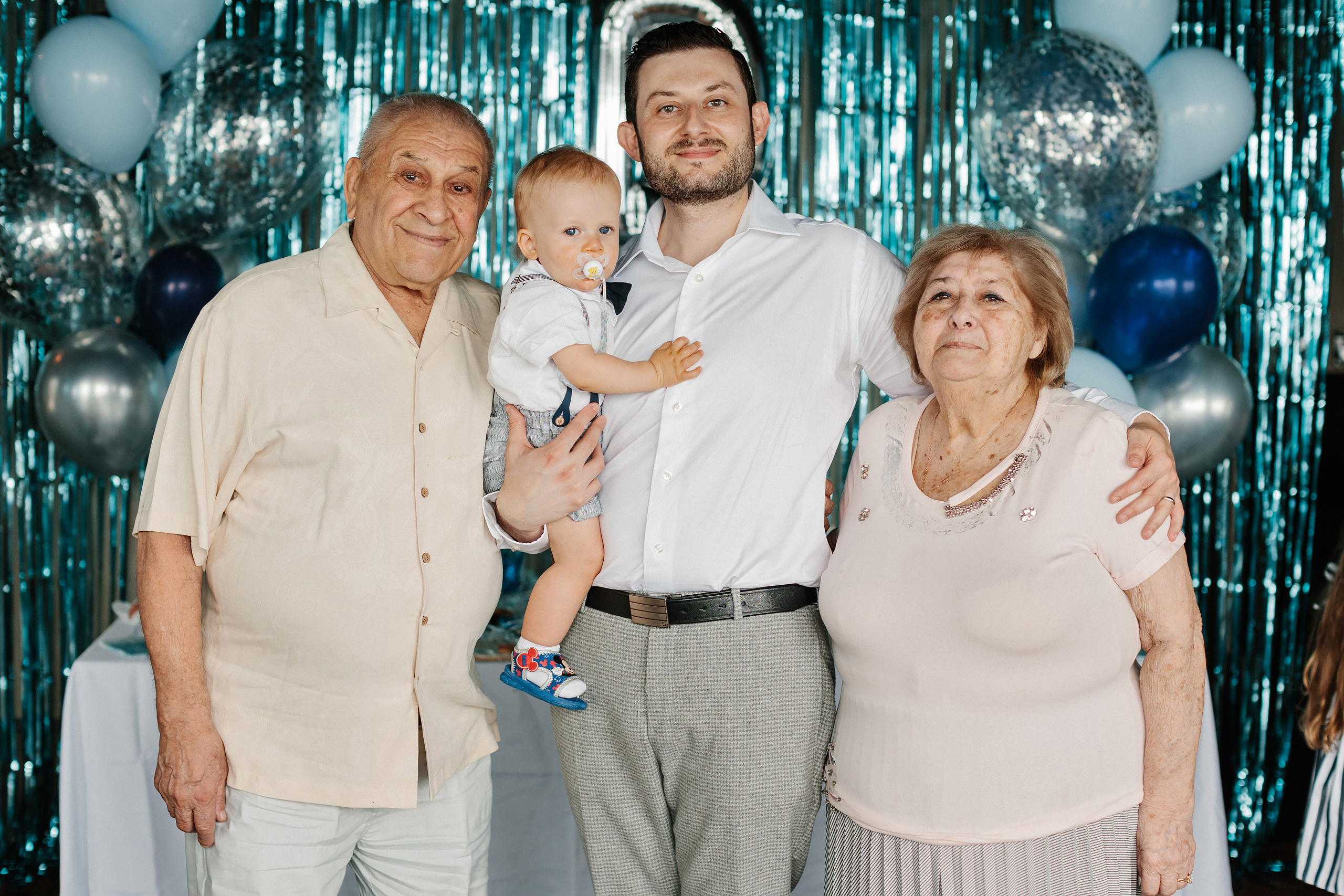 06.11.2022 First birthday. Wedding family event photographer in Chicago Nick Yushevich