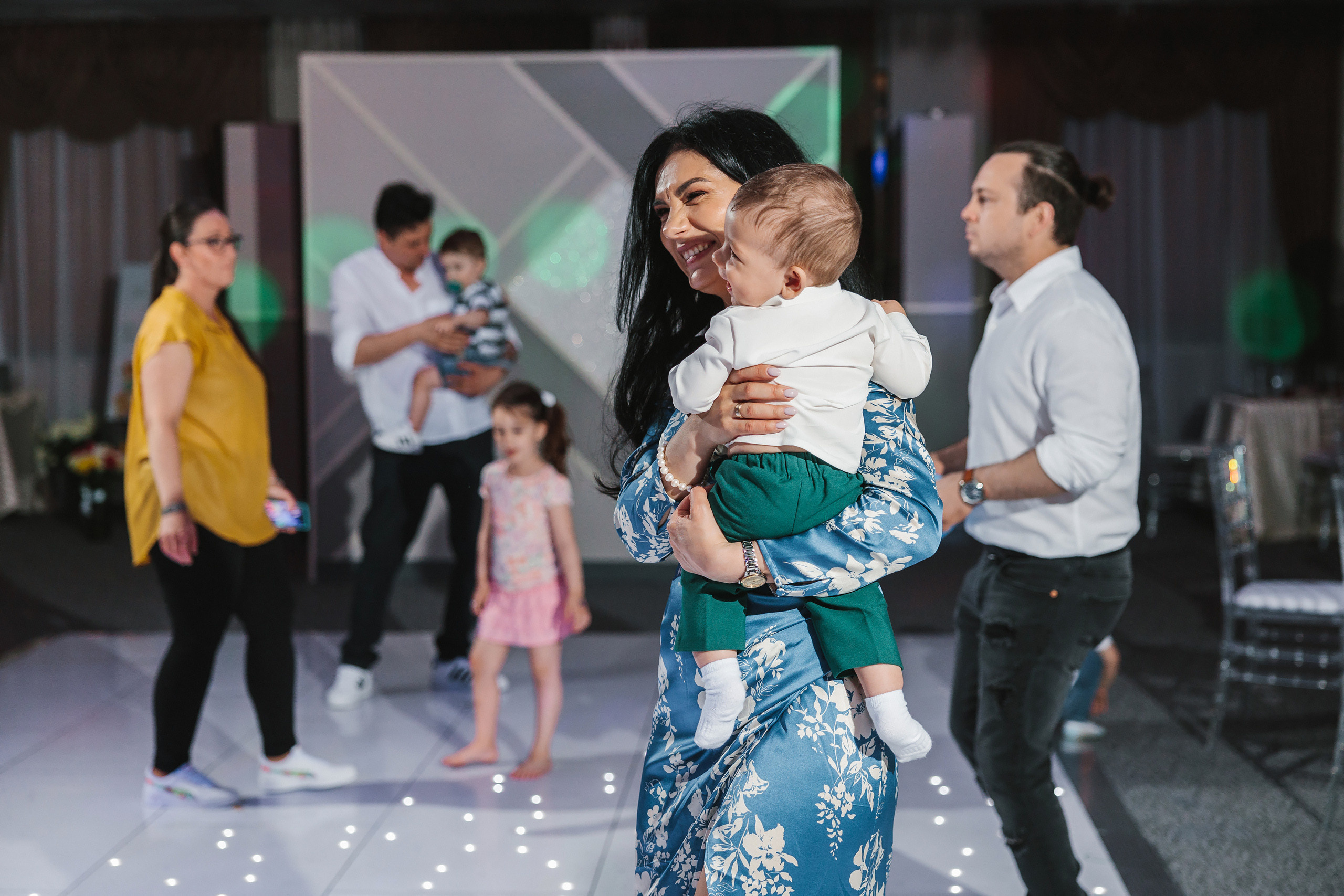 05292022 Cumetria. Wedding family event photographer in Chicago Nick Yushevich