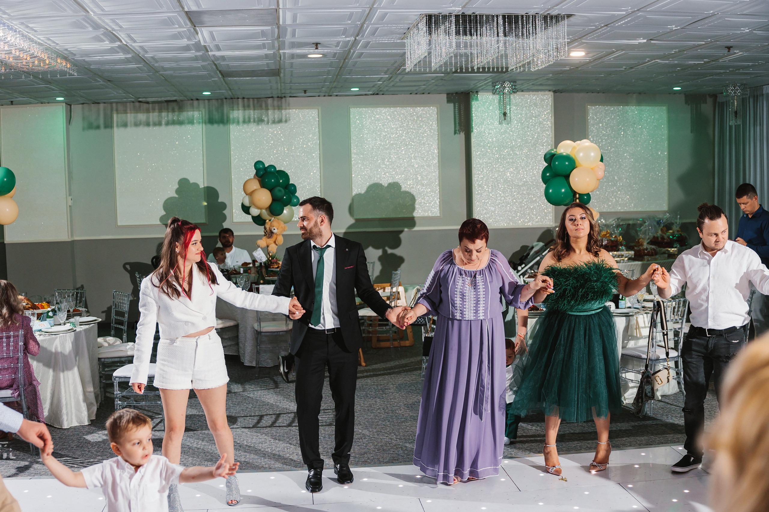 05292022 Cumetria. Wedding family event photographer in Chicago Nick Yushevich