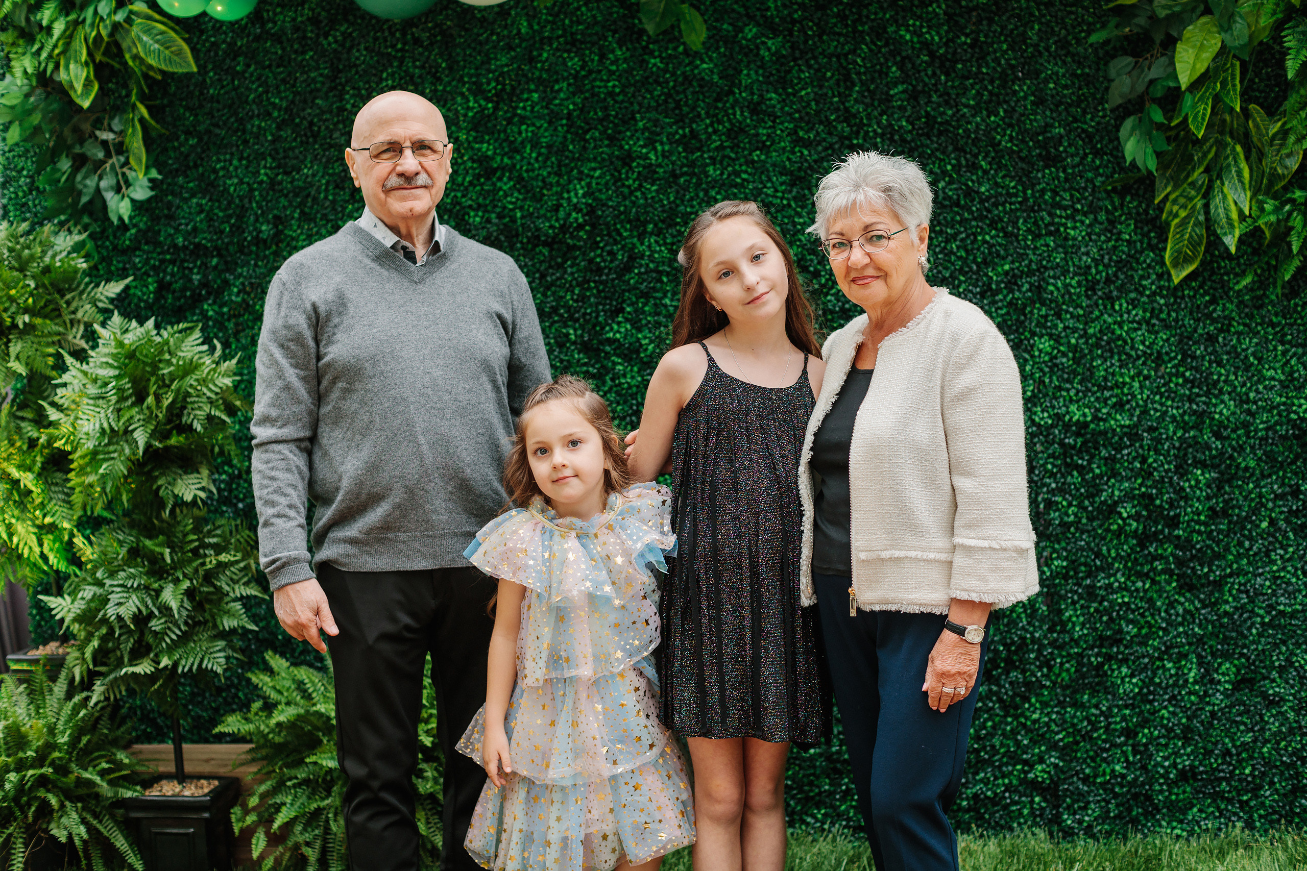 06.04.22 Graduation Party. Wedding family event photographer in Chicago Nick Yushevich