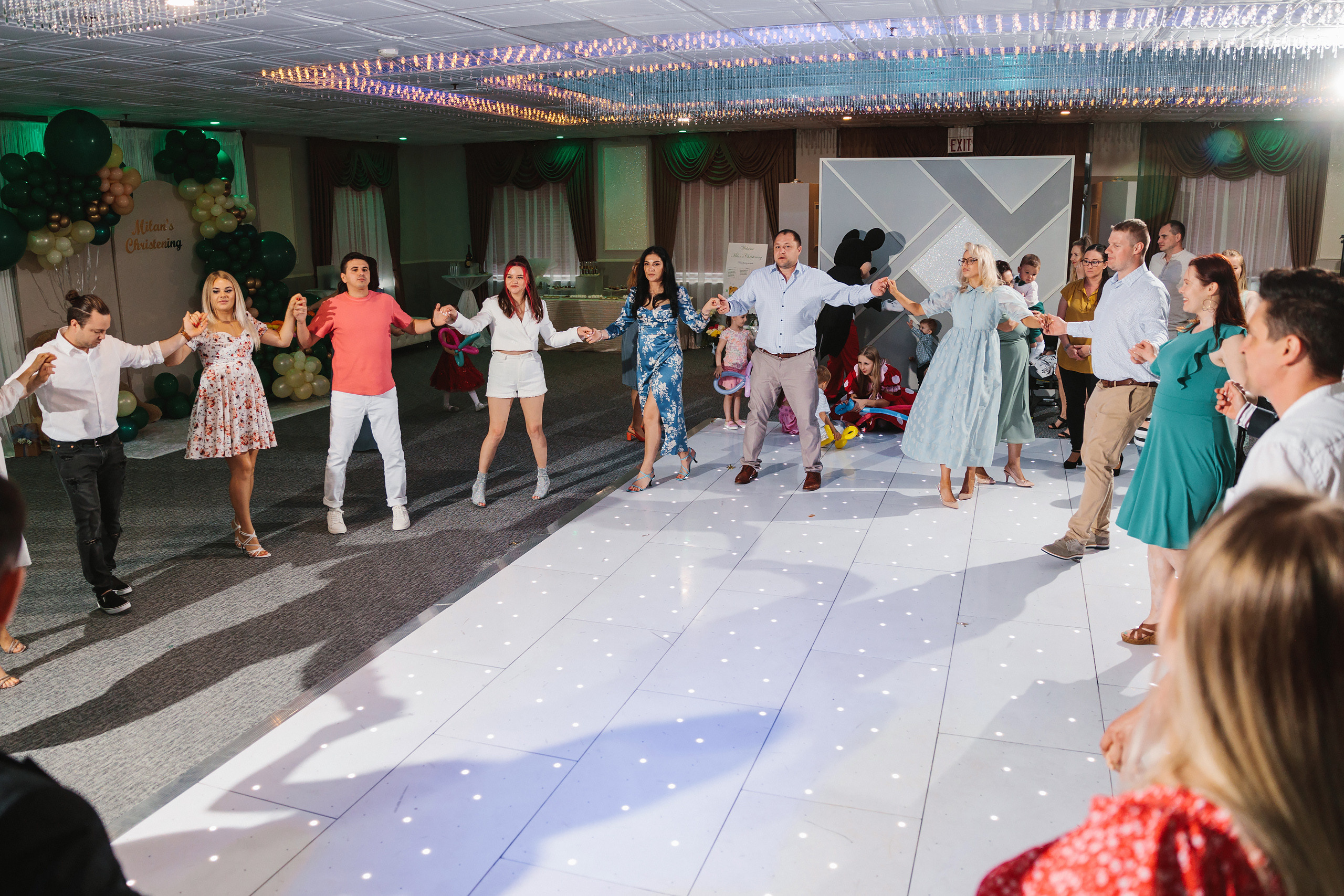 05292022 Cumetria. Wedding family event photographer in Chicago Nick Yushevich