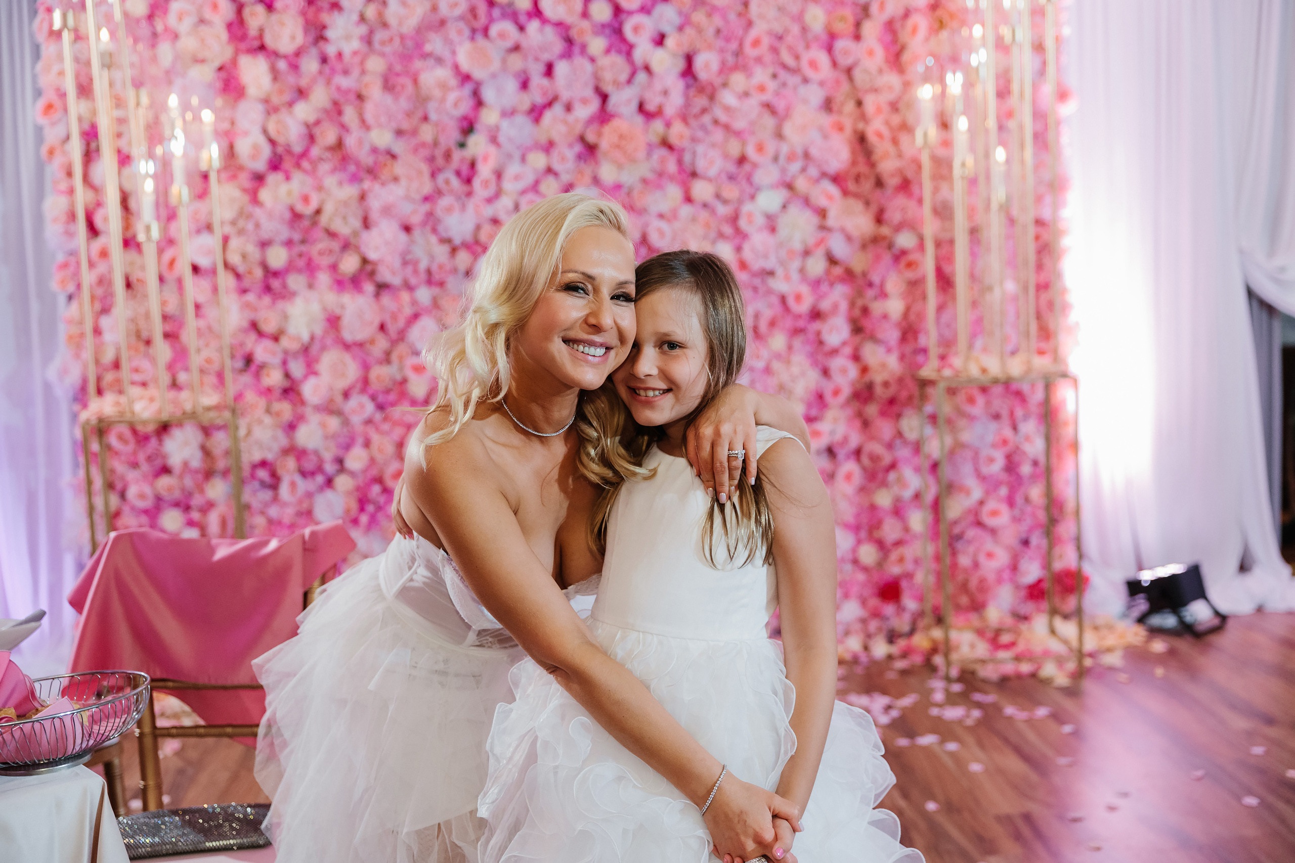 06.11.2022 Anniversary Party. Wedding family event photographer in Chicago Nick Yushevich