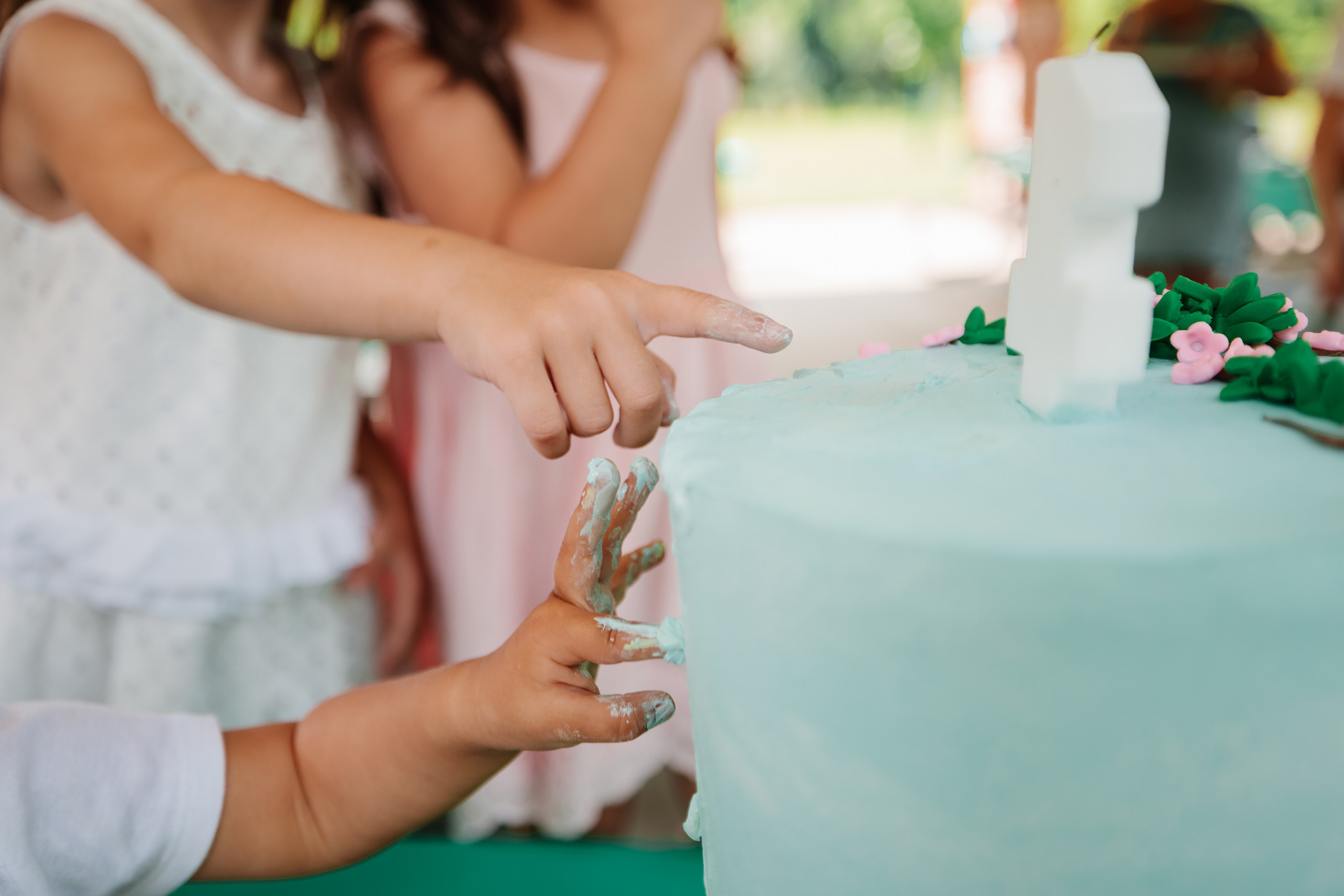 07.23.2022 First birthday. Wedding family event photographer in Chicago Nick Yushevich