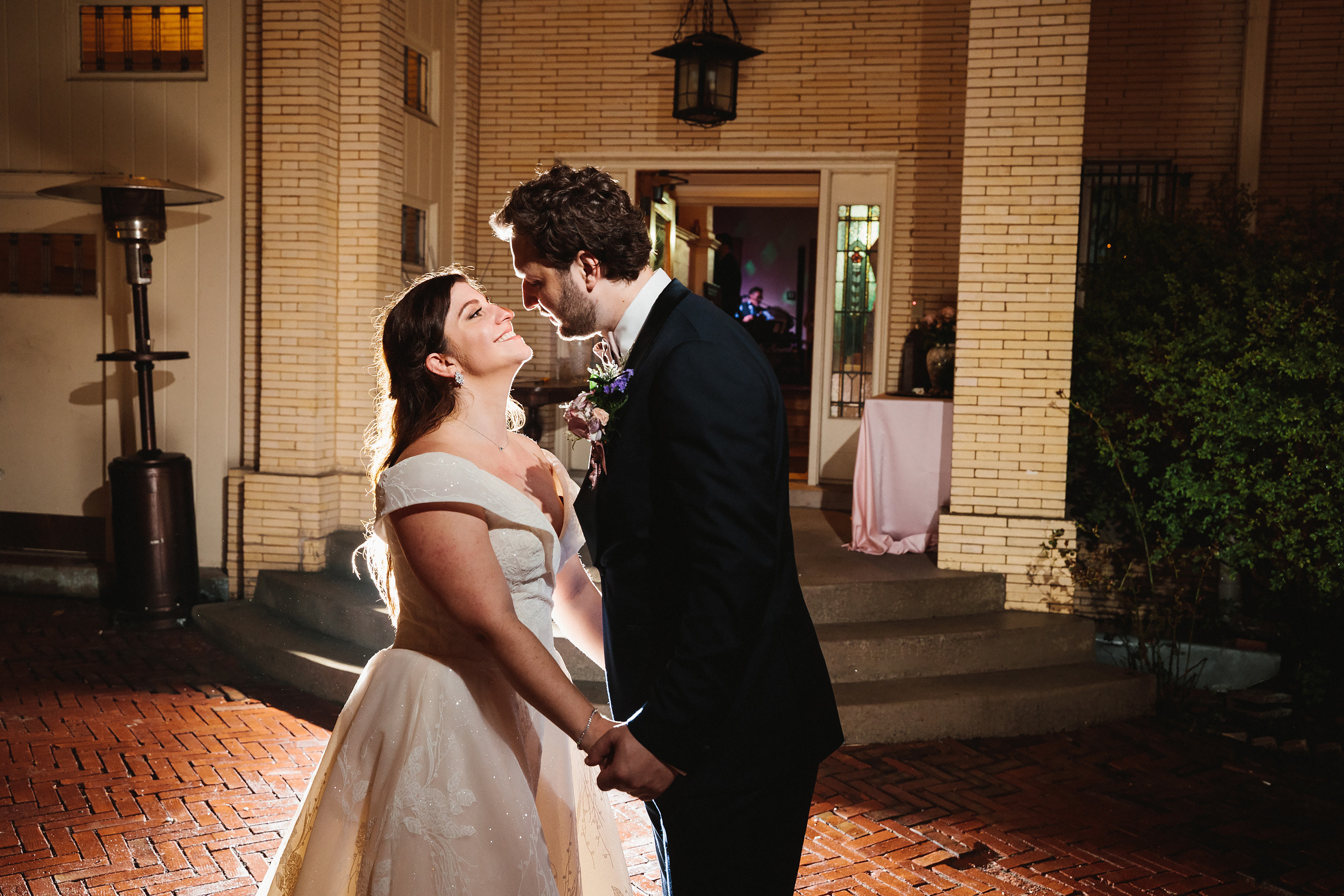 Vasilii & Samantha 04.30.2022. Wedding family event photographer in Chicago Nick Yushevich