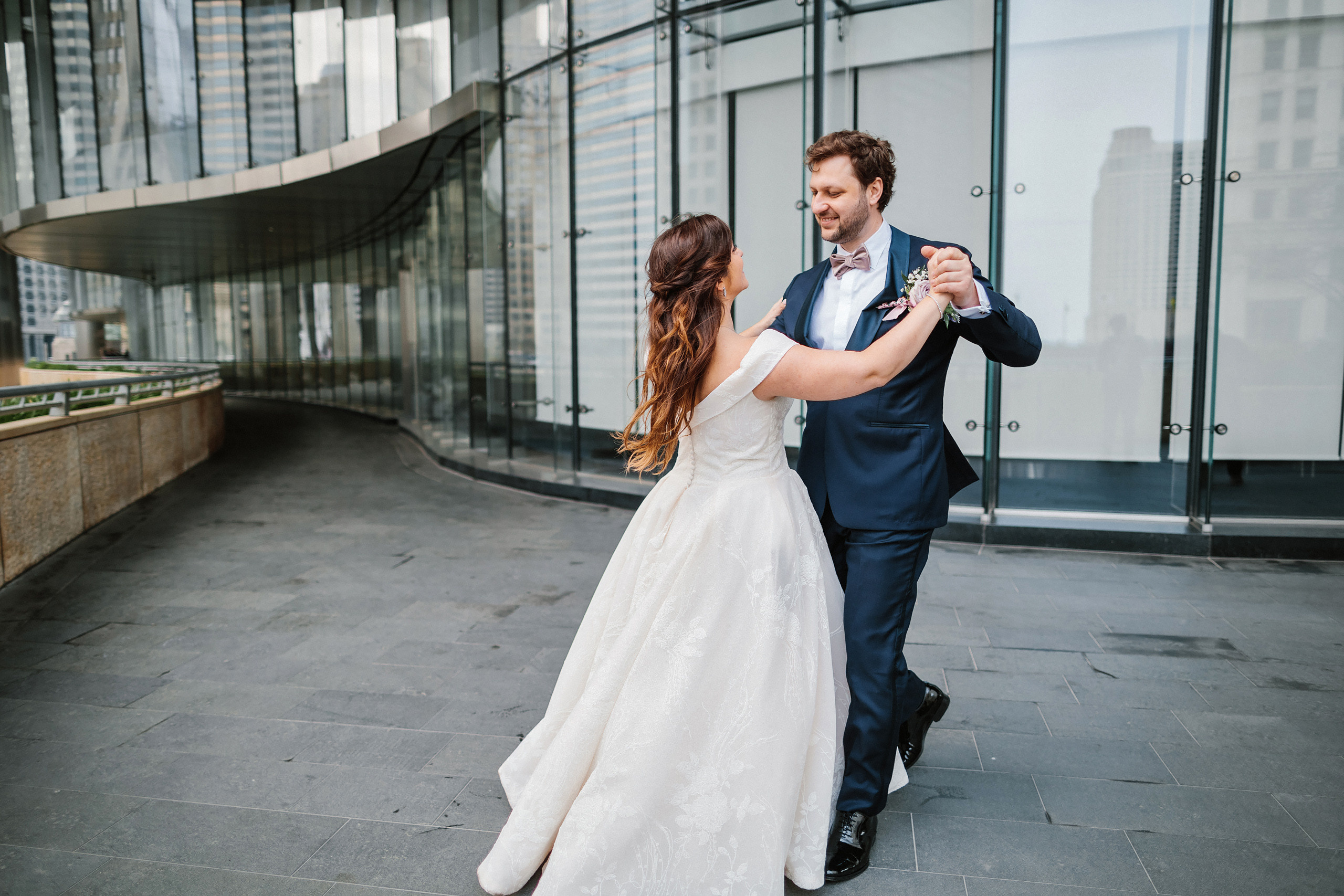 Vasilii & Samantha 04.30.2022. Wedding family event photographer in Chicago Nick Yushevich