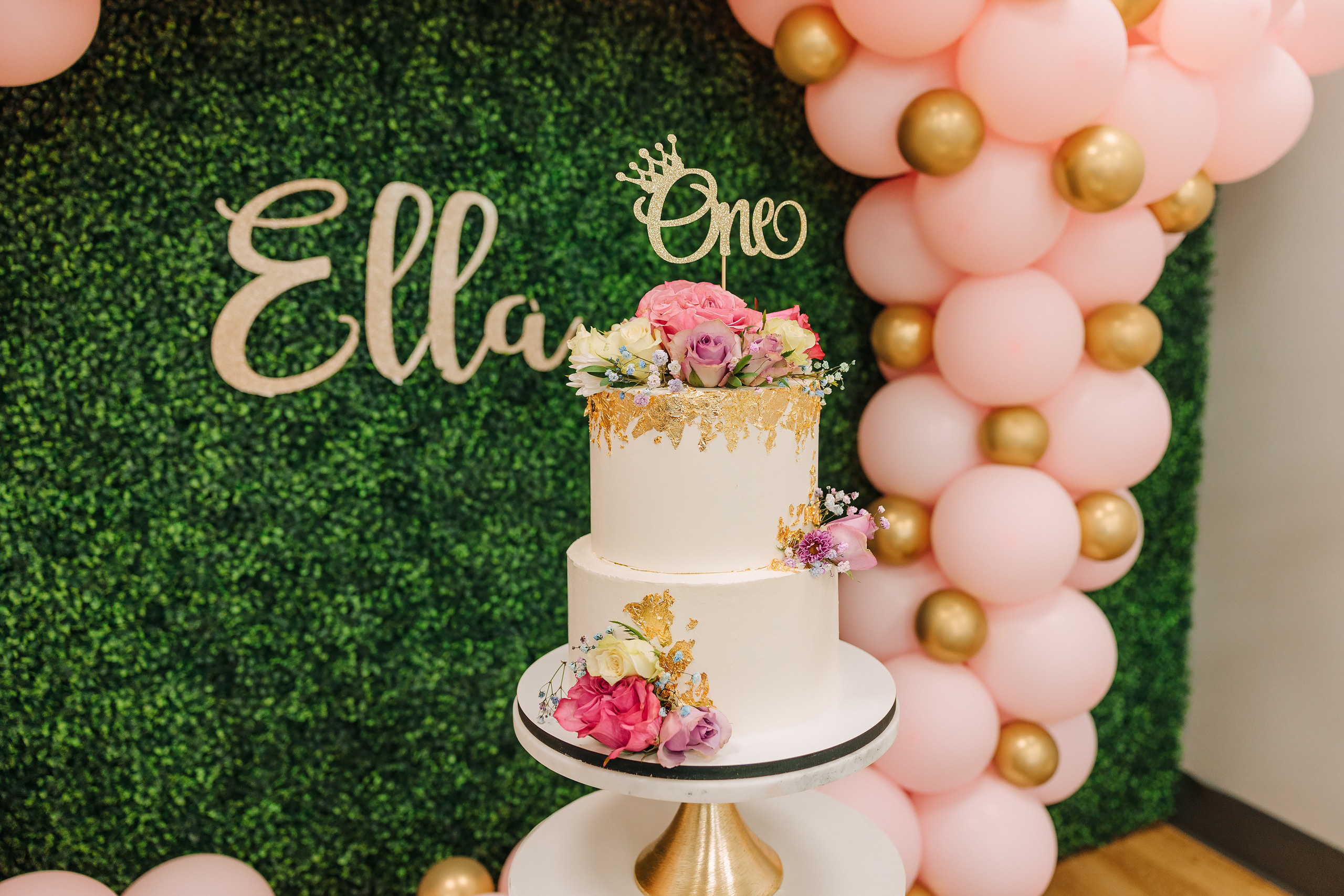 05.08.2022 First birthday. Wedding family event photographer in Chicago Nick Yushevich