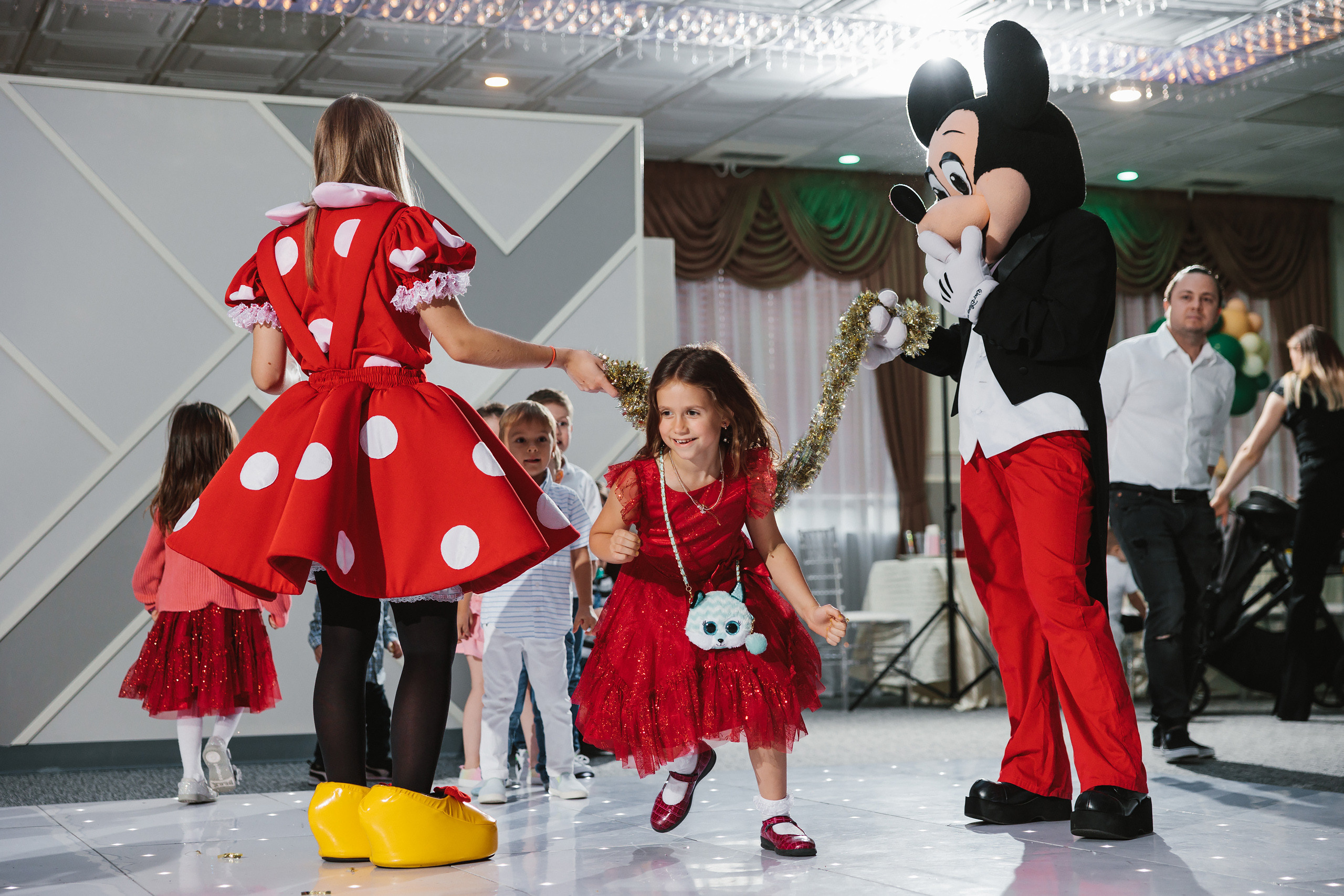 05292022 Cumetria. Wedding family event photographer in Chicago Nick Yushevich