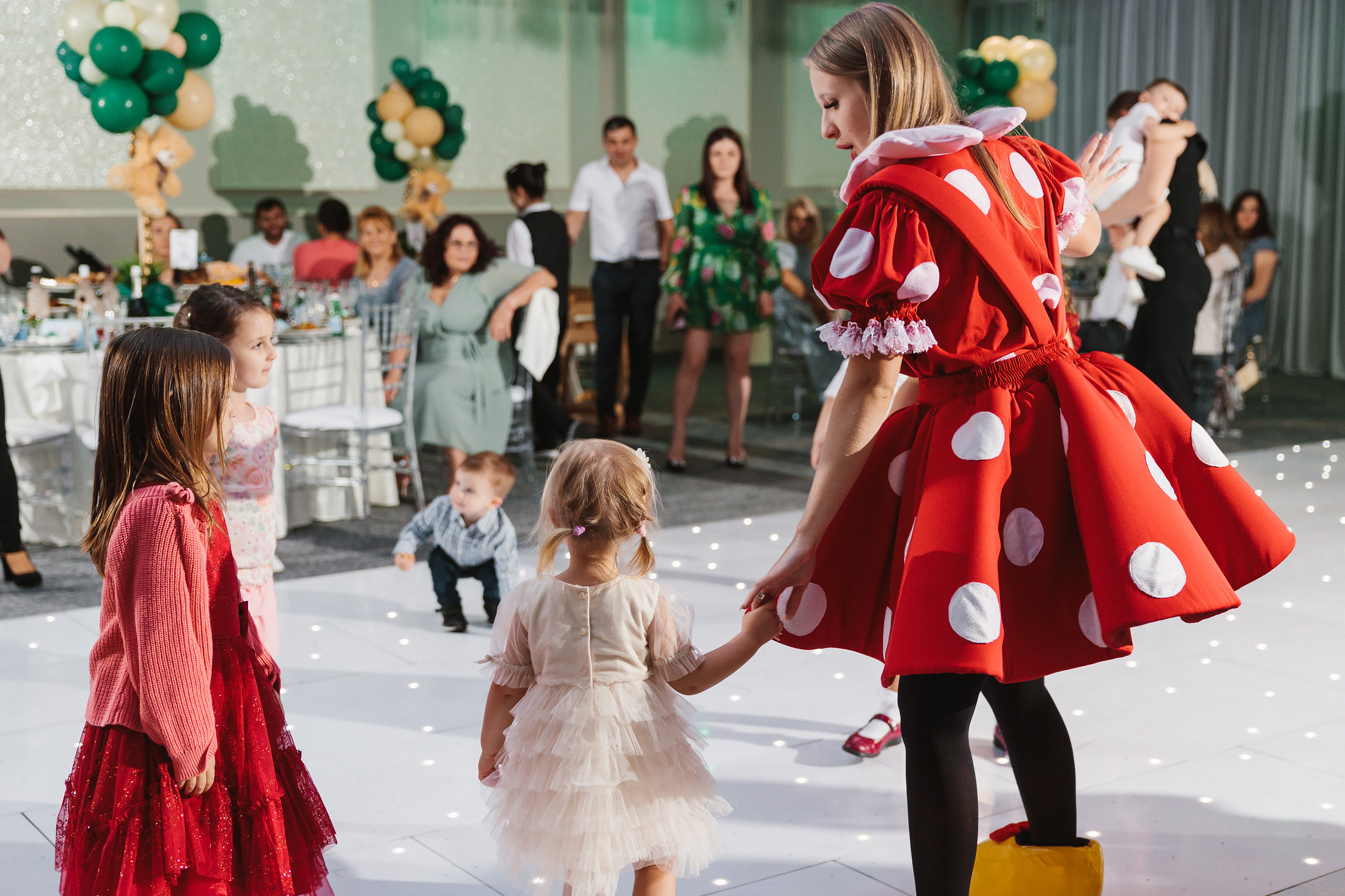 05292022 Cumetria. Wedding family event photographer in Chicago Nick Yushevich