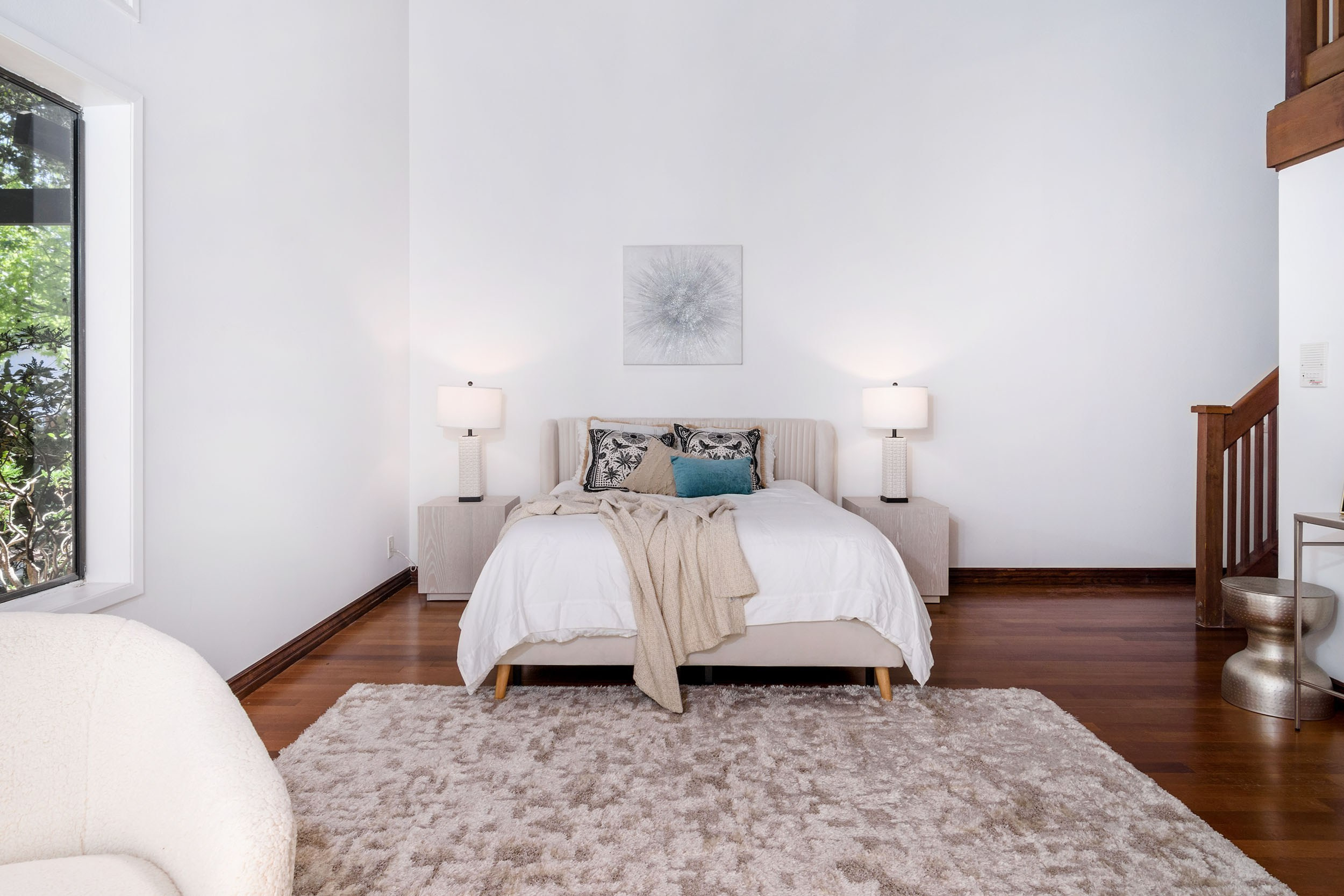 Real Estate Media. Professional portrait photographer in Los Angeles | Axenia Haritonova