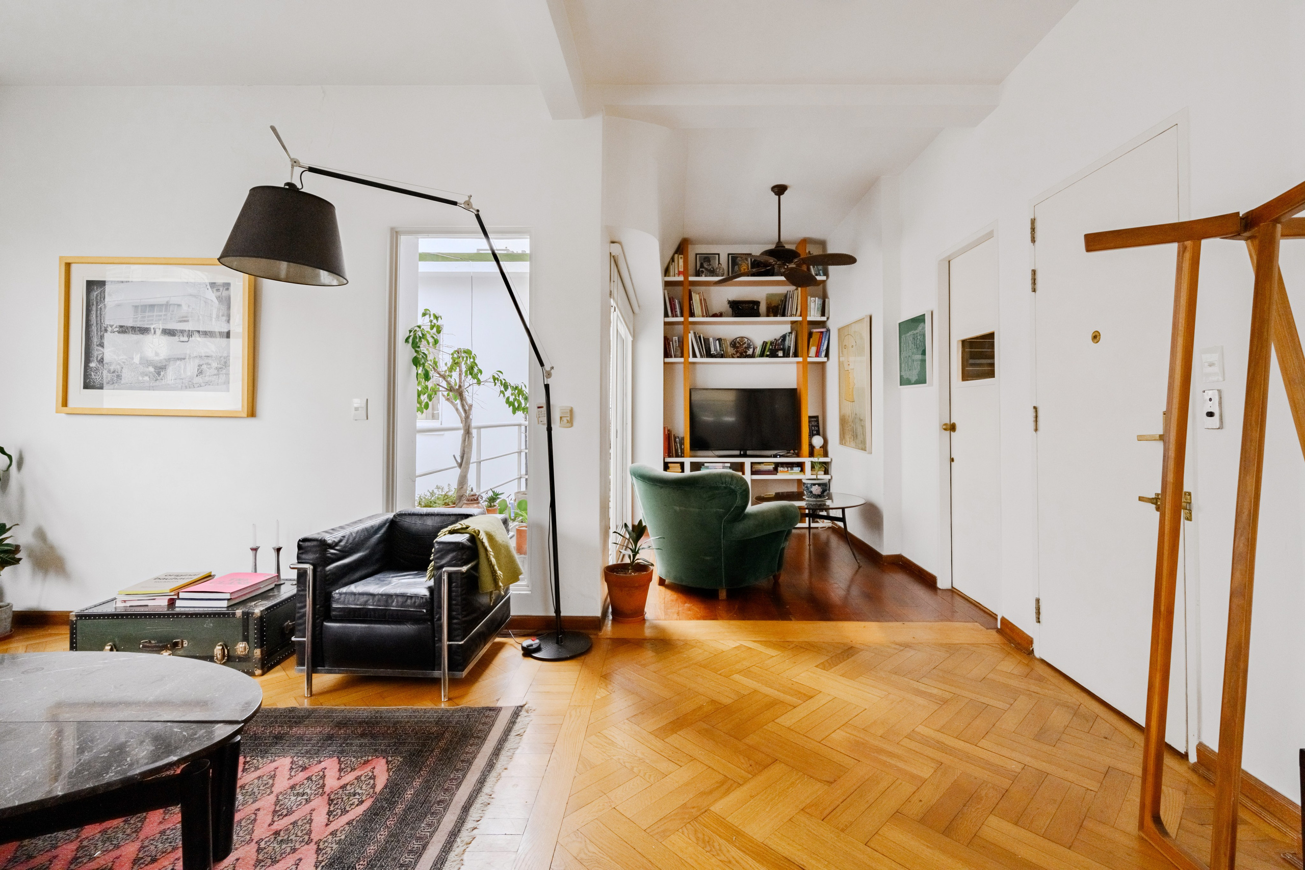 24 07 31. Fashion, portrait, interior photography. Valencia, Spain. Dmitry Ivanov. Retrato, fotos de interiores