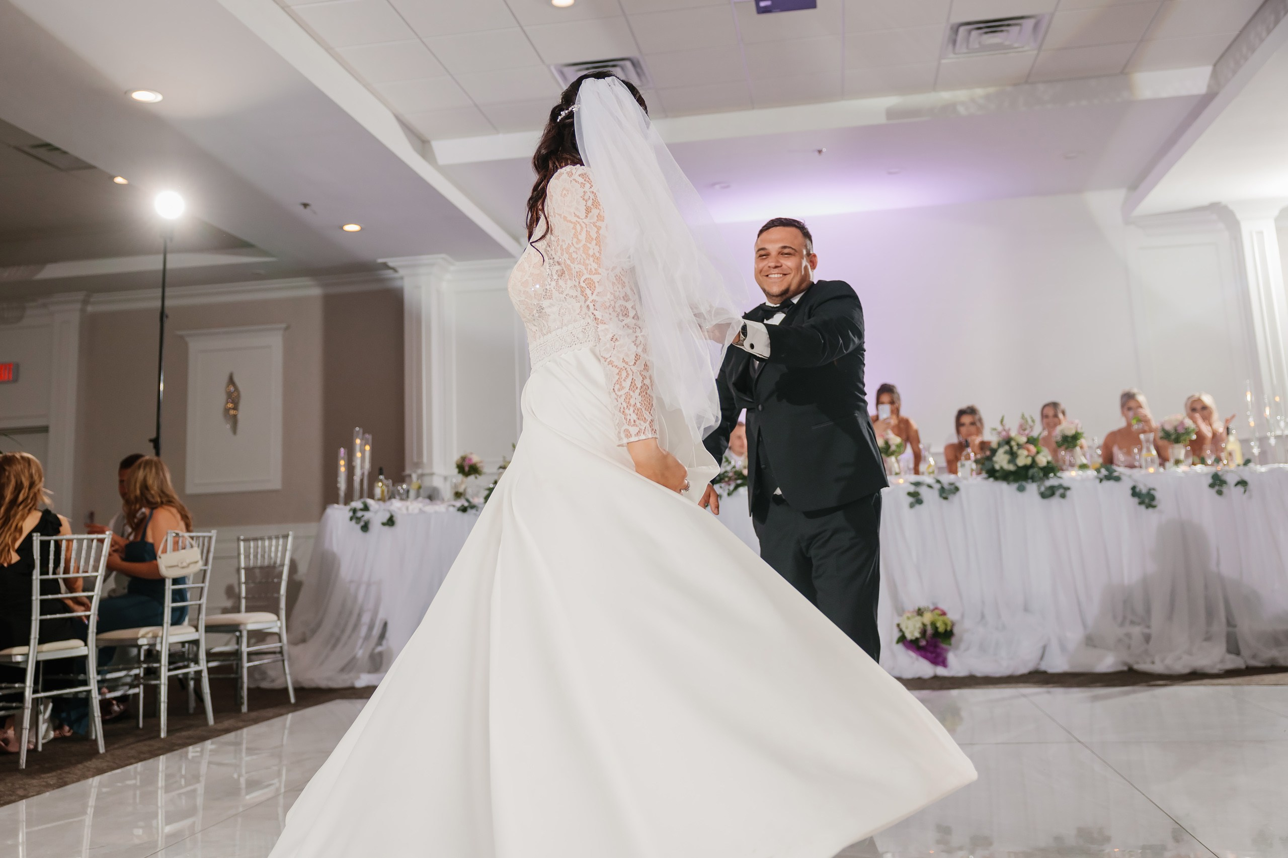 31.08.2024 Wedding. Wedding family event photographer in Chicago Nick Yushevich