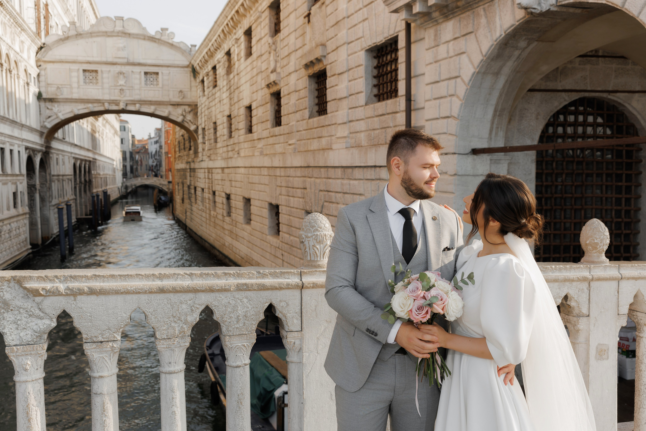 Wedding. Fotografo professionista specializzato in fotografia di matrimoni, cermonie ed eventi!