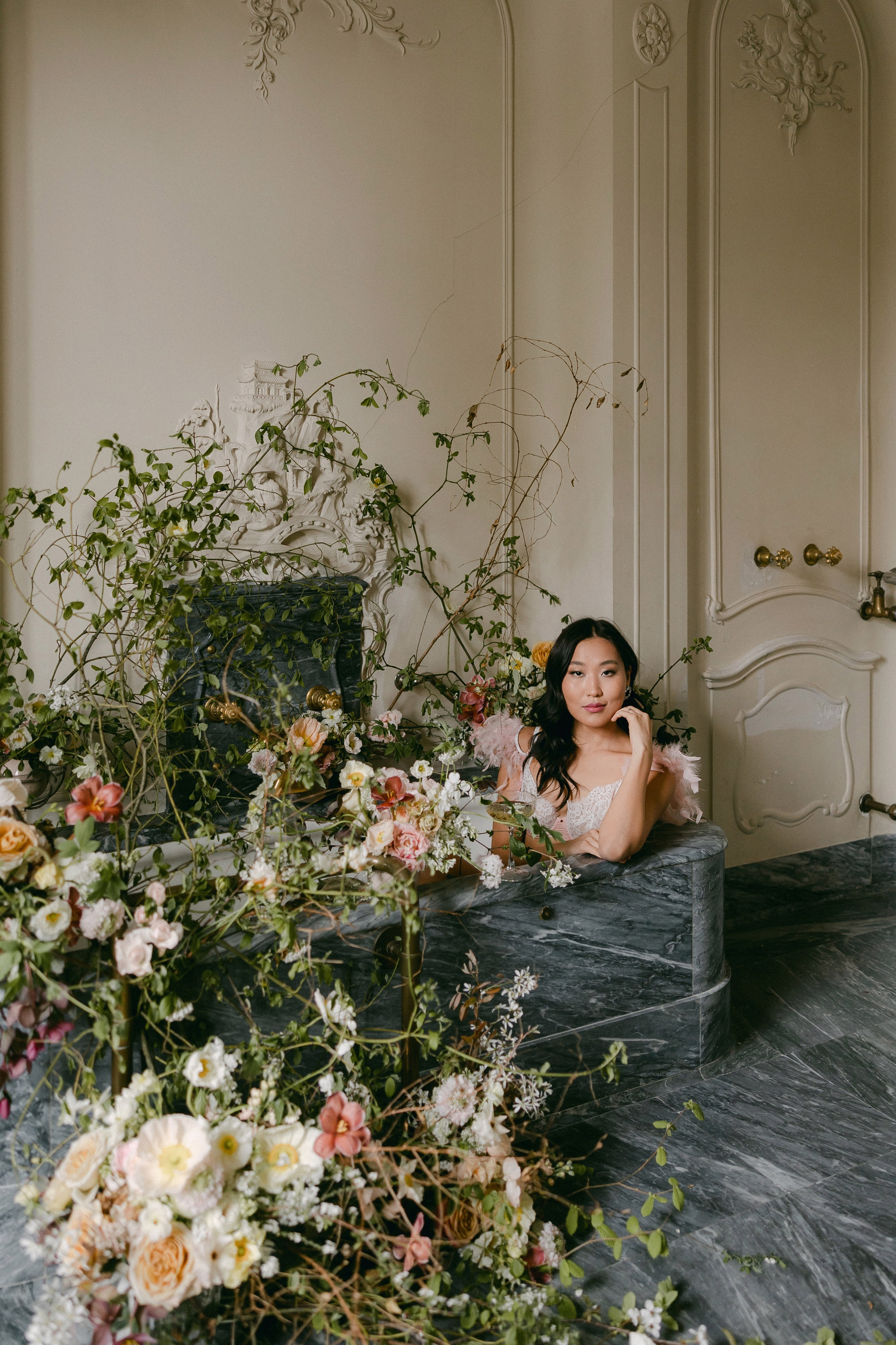 Bridal getting ready. Wedding and Family Photographer Switzerland and Italy. Valeria Diaz