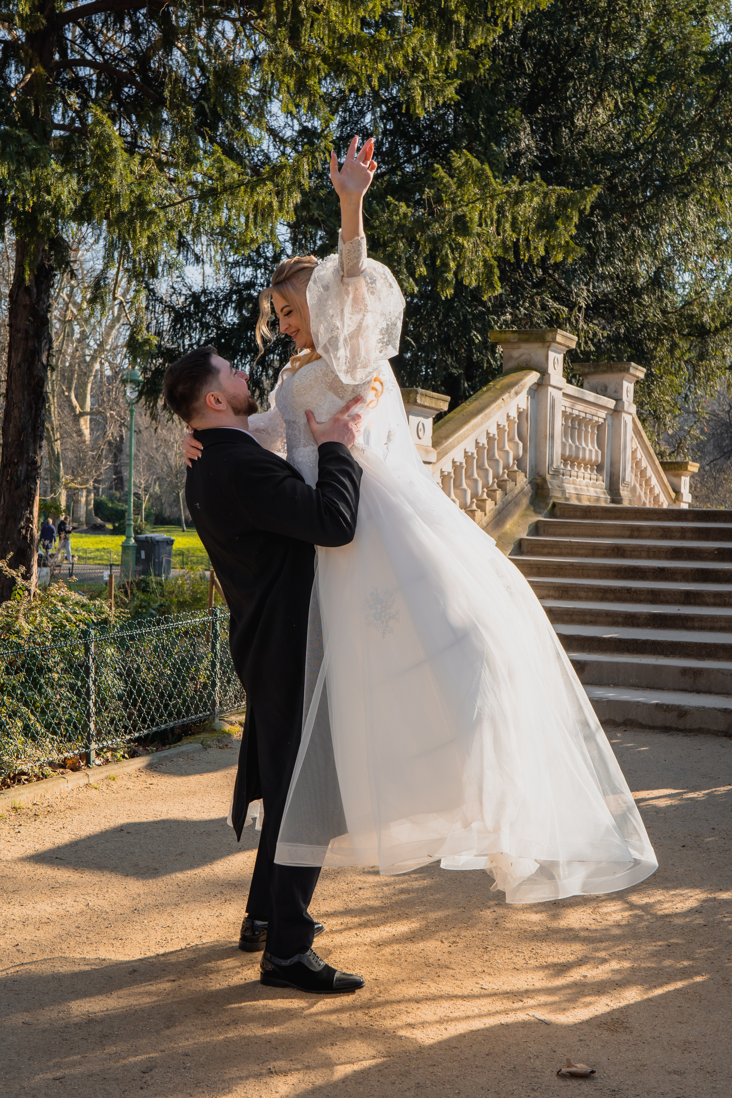 Oleg & Iulia. Fotograful și Cameramanul familiei dvs în Franța Paul Photographer