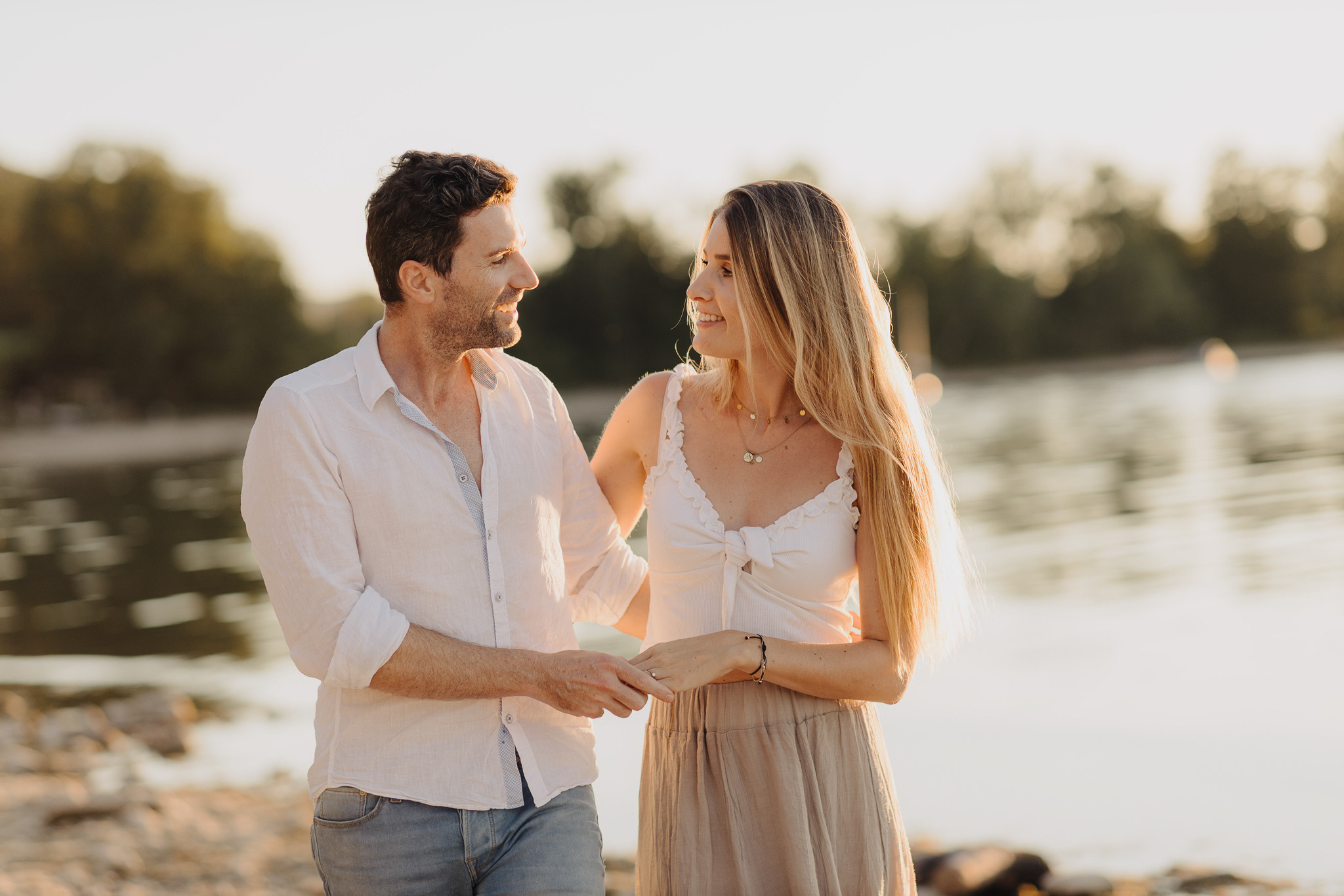 Verlobungsshooting Bodensee. Hochzeitsfotografie Schweiz