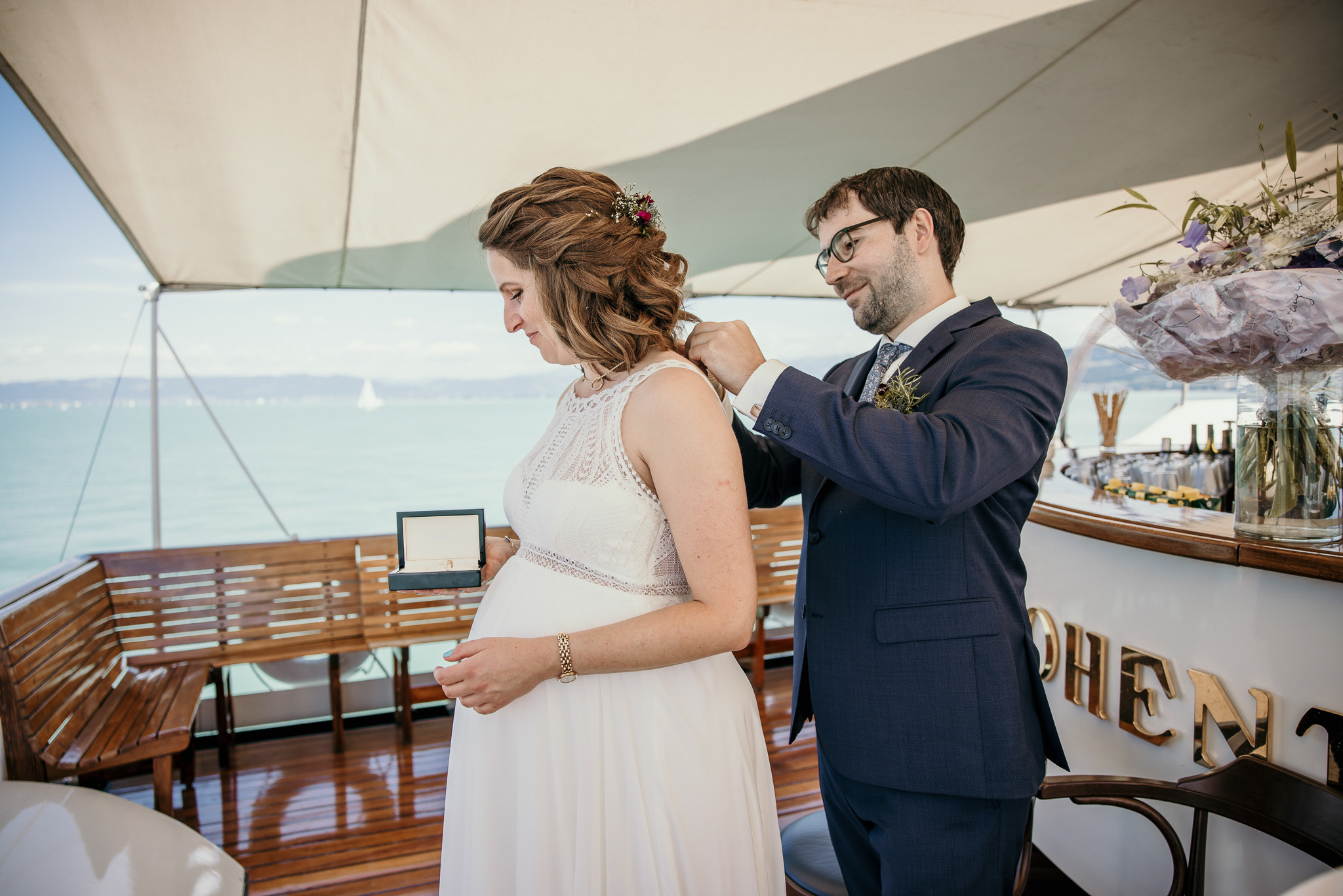 Hochzeit am Bodensee, Arbon, Schiff Hohentwiel. Hochzeitsfotografie Schweiz