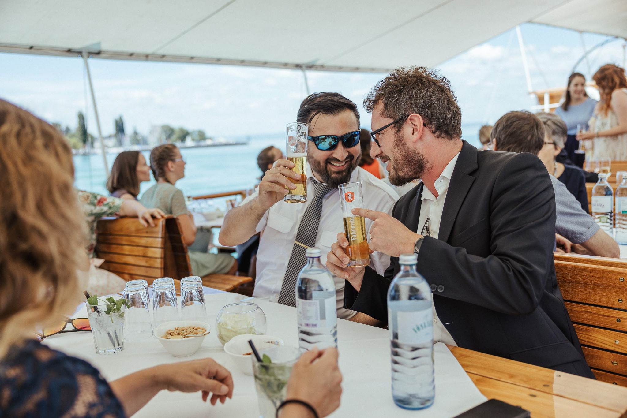 Hochzeit am Bodensee, Arbon, Schiff Hohentwiel. Hochzeitsfotografie Schweiz