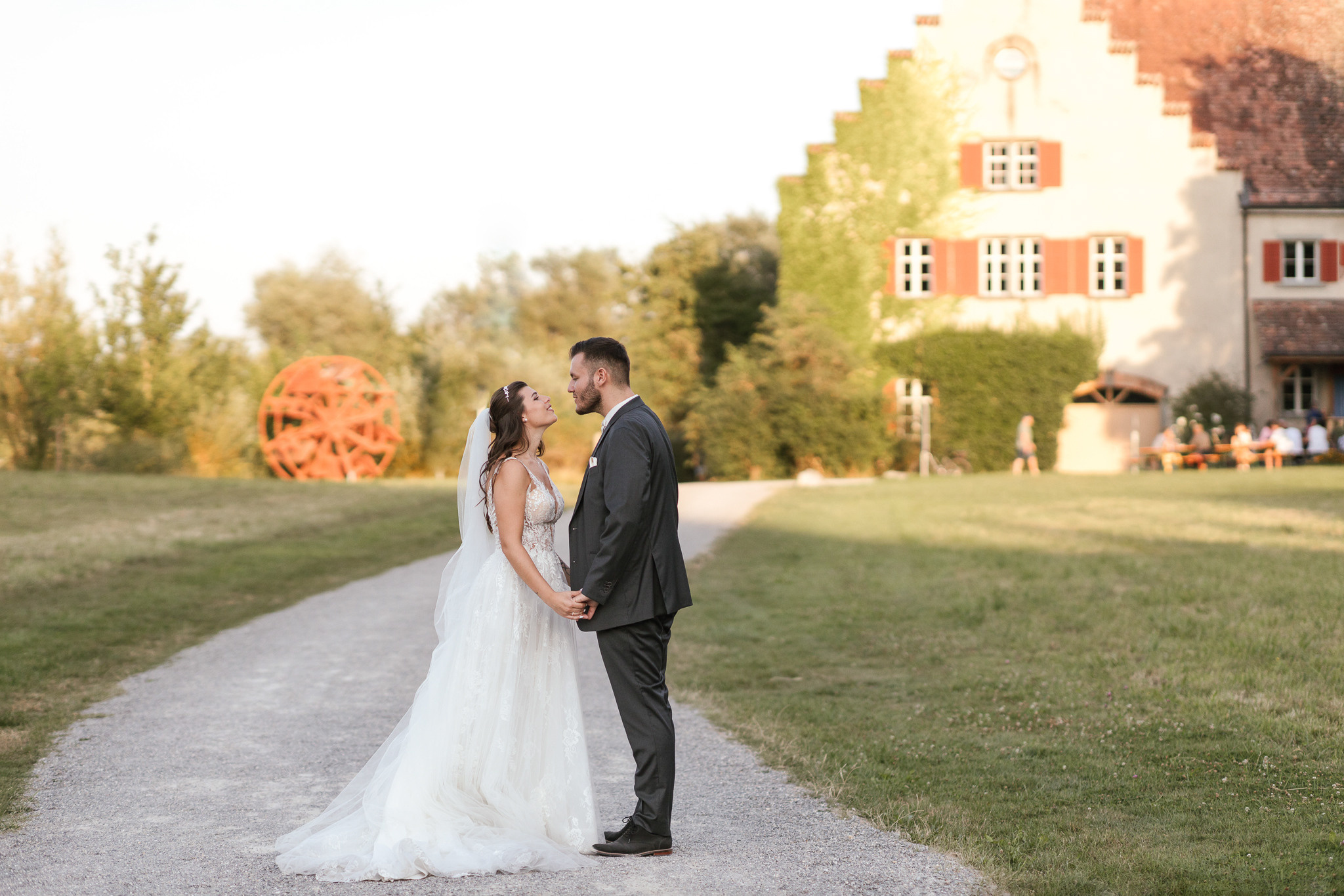 After Wedding Shooting Bodensee Kreuzlingen Seeburgpark. Hochzeitsfotografie Schweiz