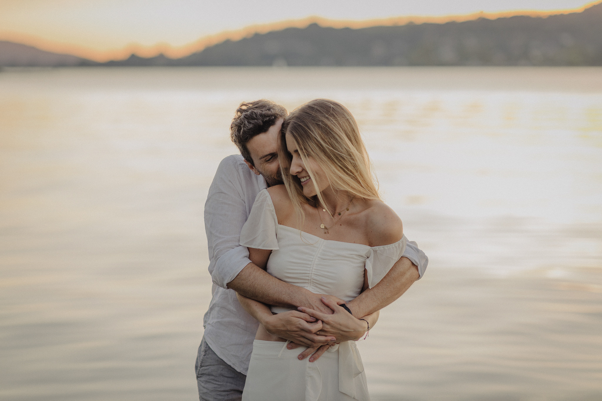 Verlobungsshooting Bodensee. Hochzeitsfotografie Schweiz