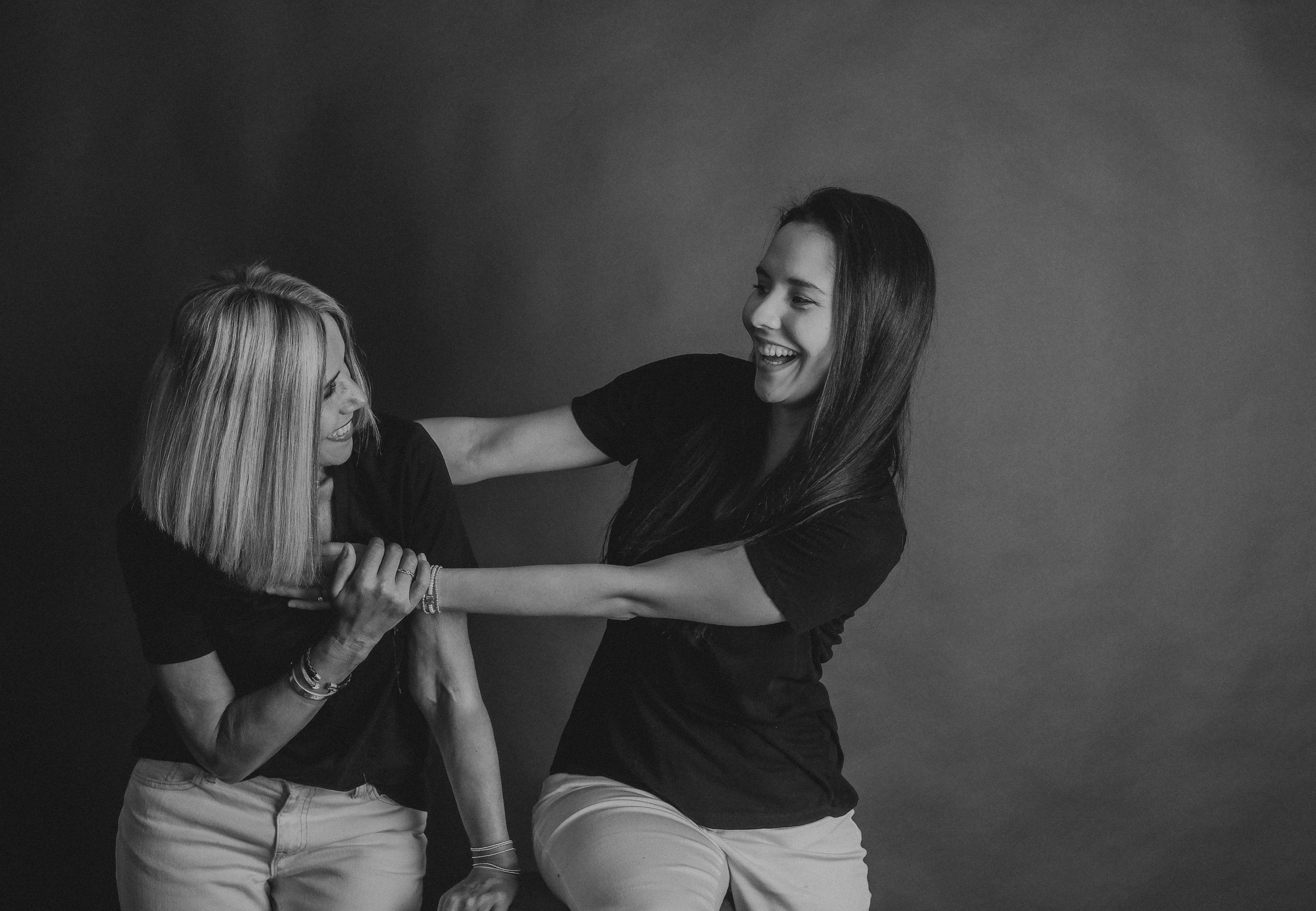 Adri & Maricris. Wedding and family photographer in Mexico City