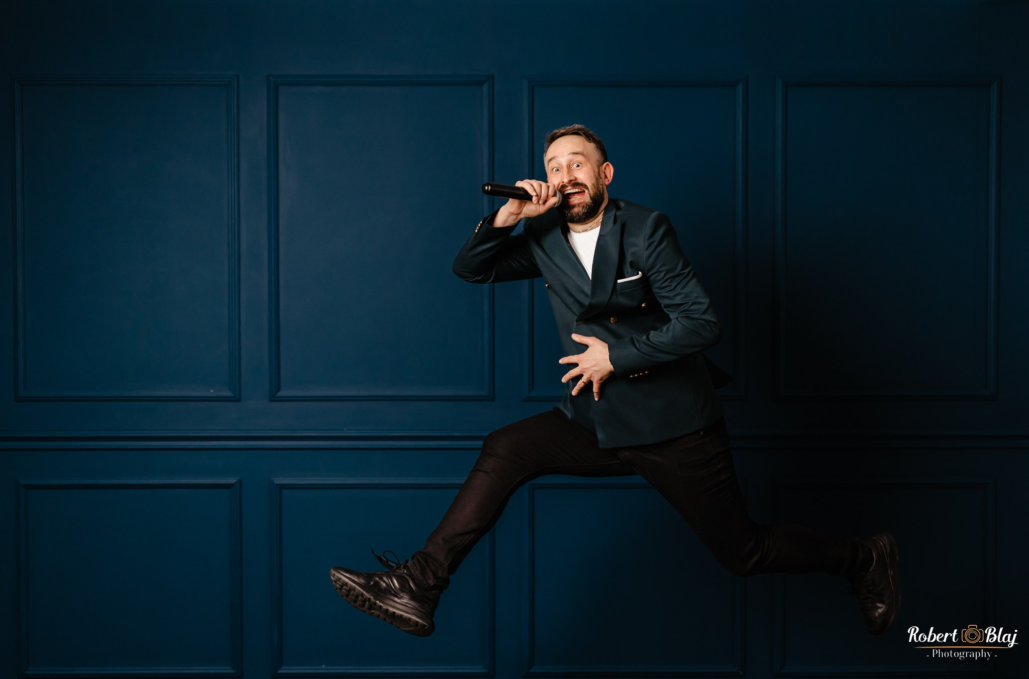 BUSINESS. Robert Blaj - Fotograf Nuntă Iași