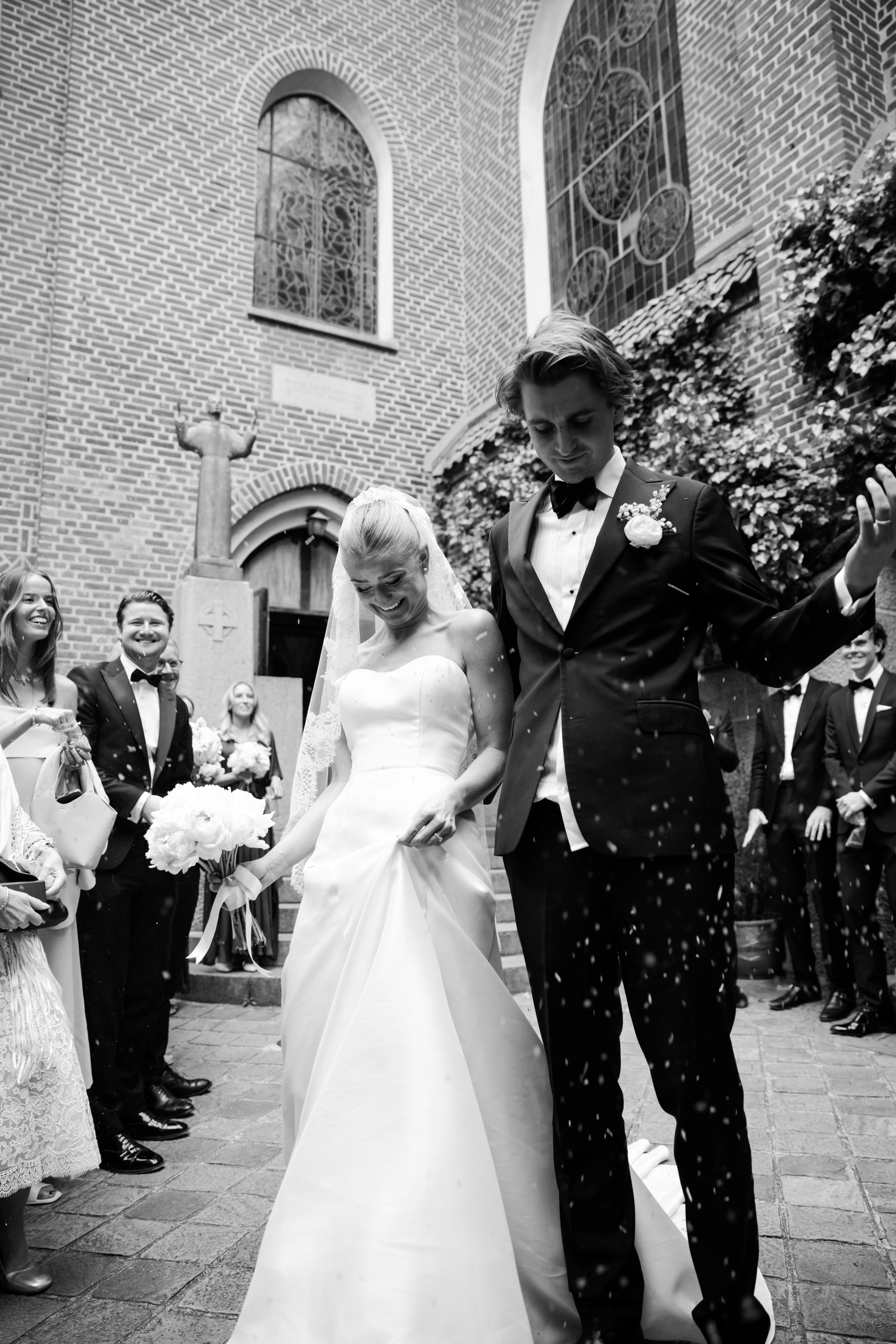 Clara & Douglas | Wedding Photography in Paris. Paris Wedding Photographer