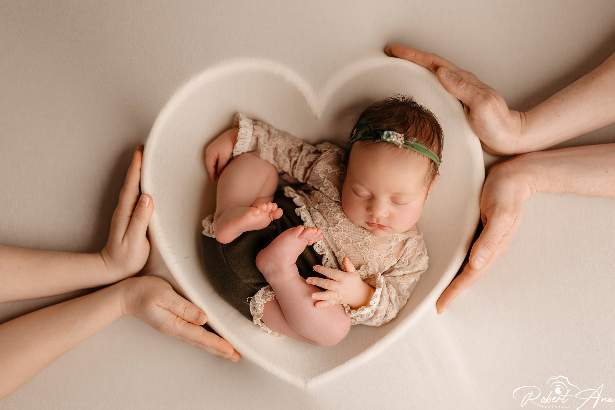 Bebeluși. Robert Blaj - Fotograf Nuntă Iași