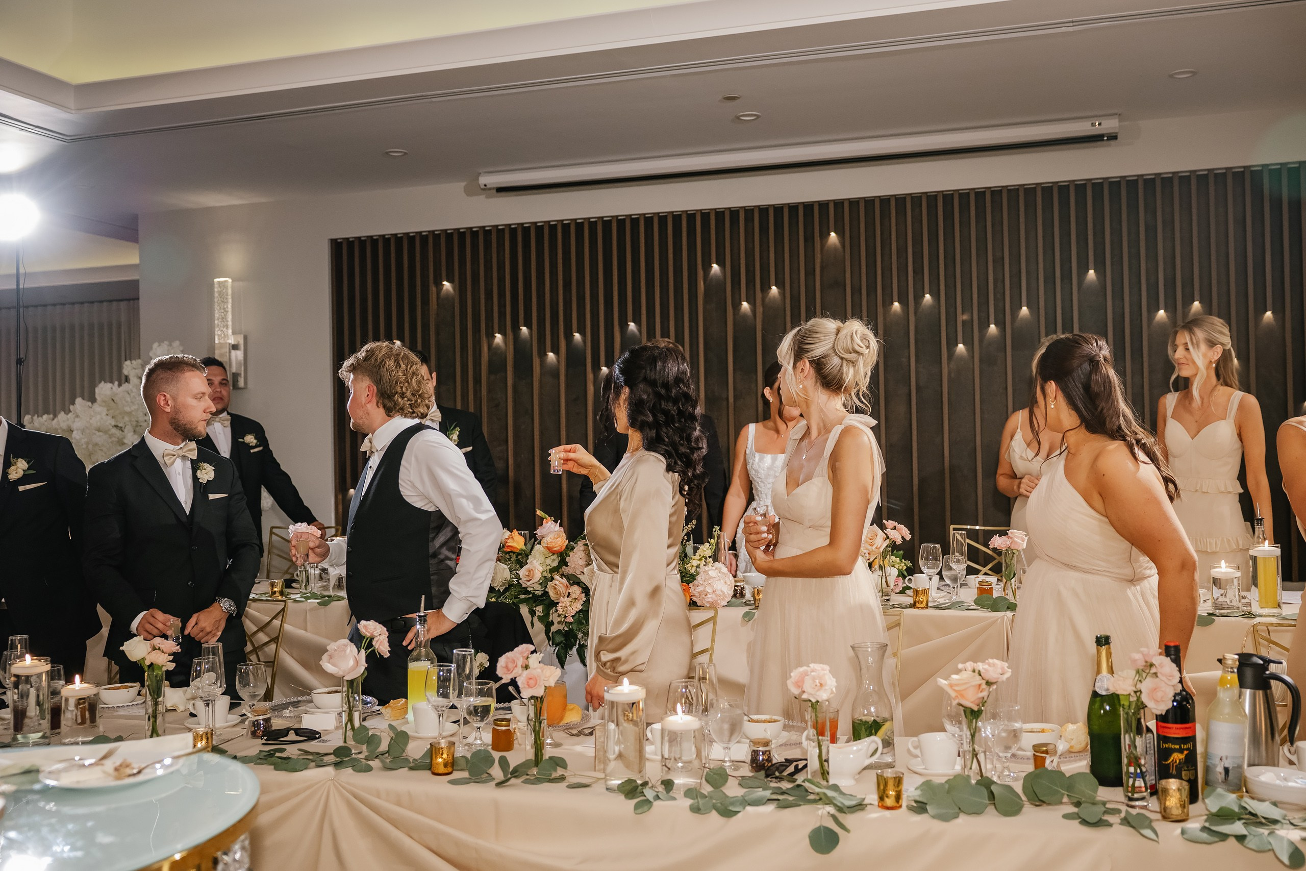 09.06.2025 Wedding. Wedding family event photographer in Chicago Nick Yushevich