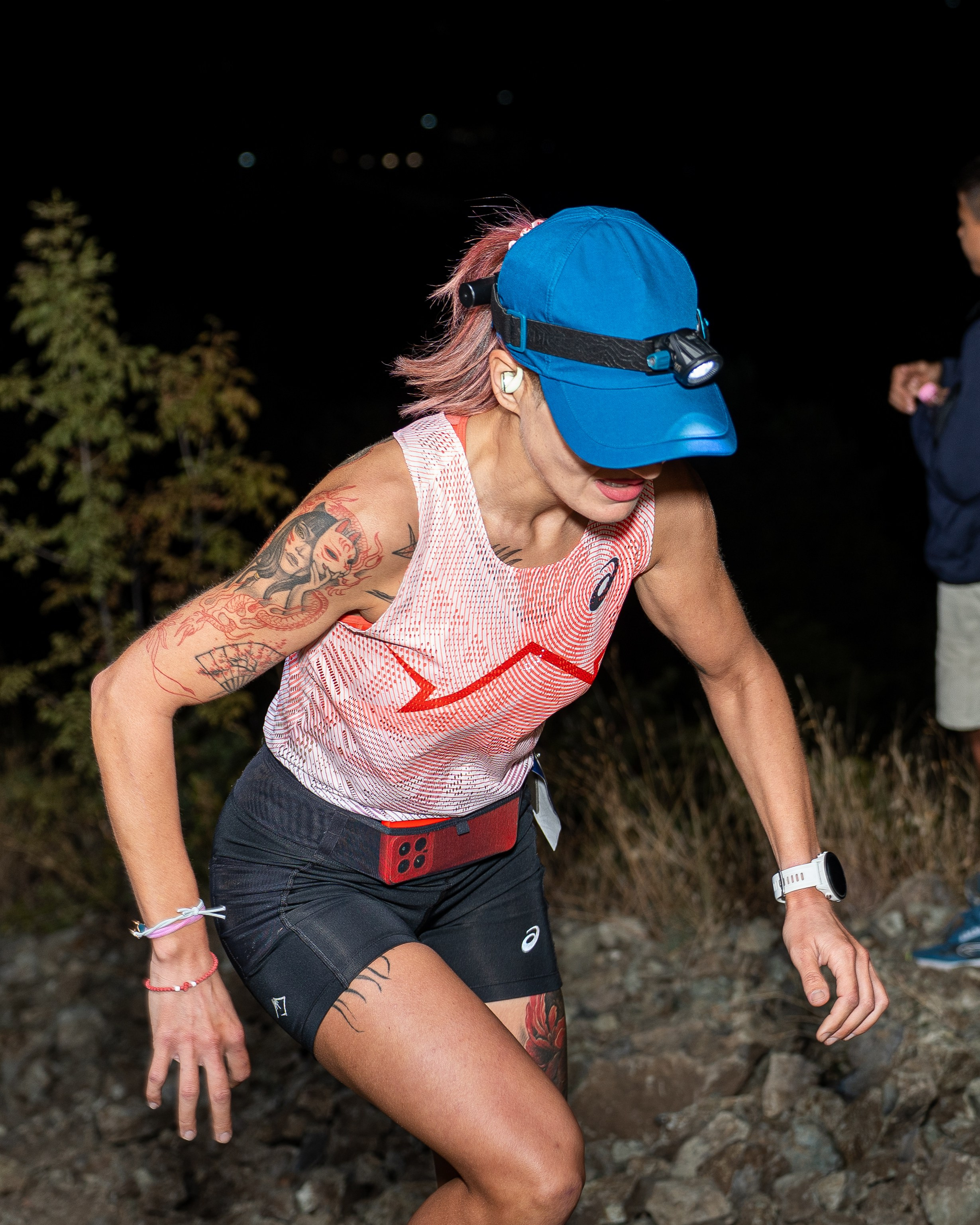 Night Run 2025. «Plovdiv Hills in MARKOVO» е състезание по планинско бягане