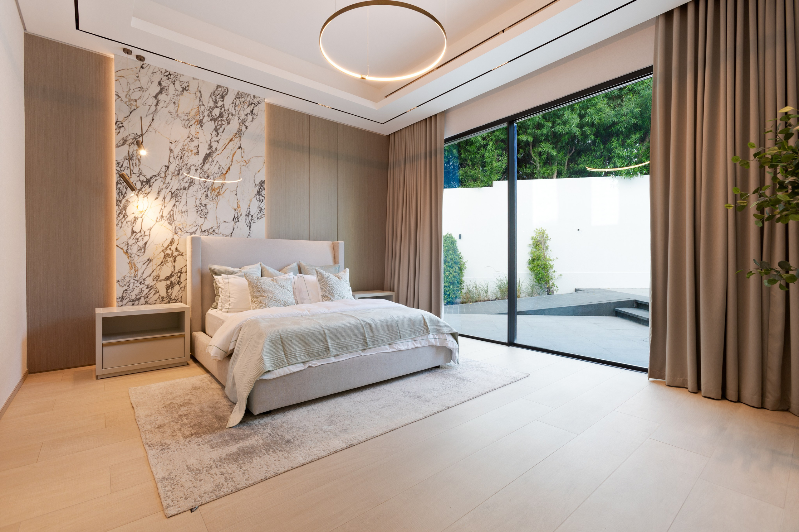 Luxury Villa — Emirates Hill. Samy Mar Boy │Portrait, Automotive and Real Estate Photographer