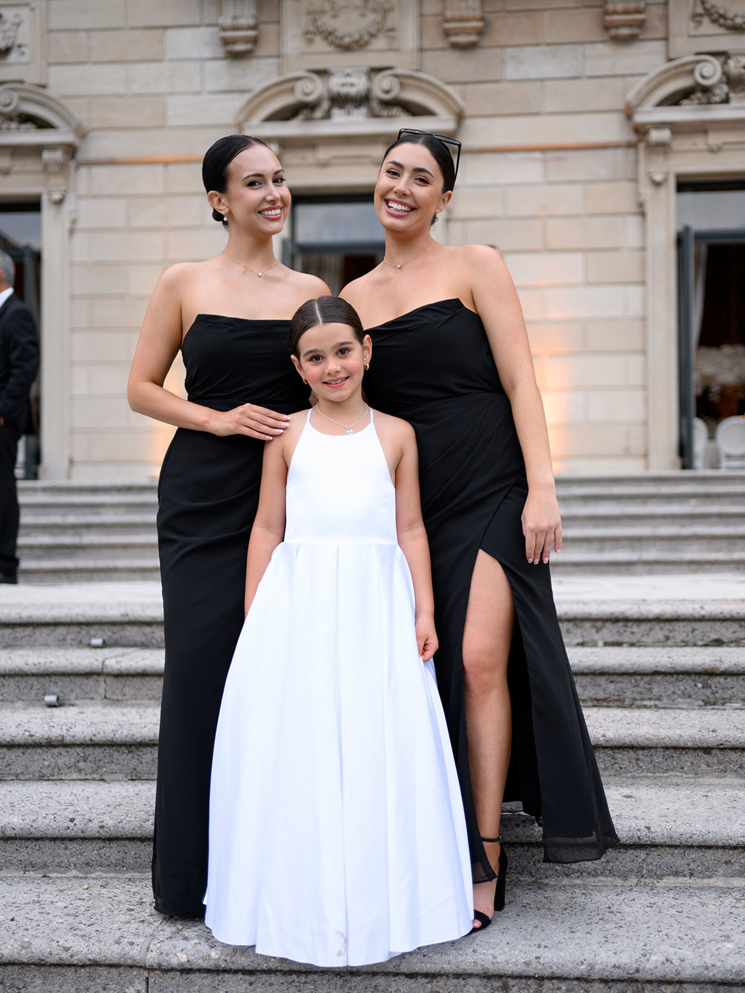 SYDNEY & REED. Bakasphoto wedding and lifestyle photography Latvia and Worldwide