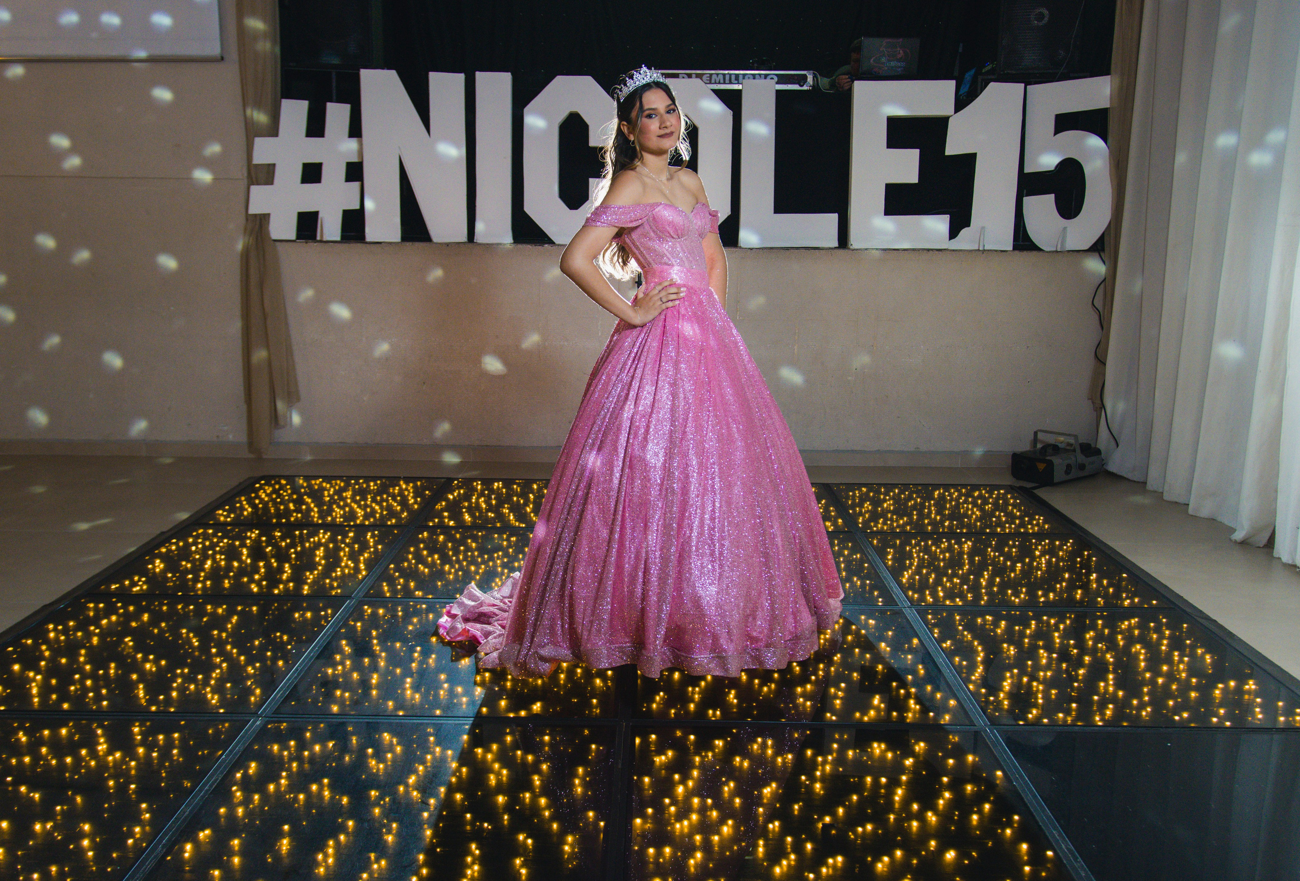 15 ANOS DE NICOLE. Fotógrafos de casamento. empresas, família em Catanduva SP e região, Casal Gonçales