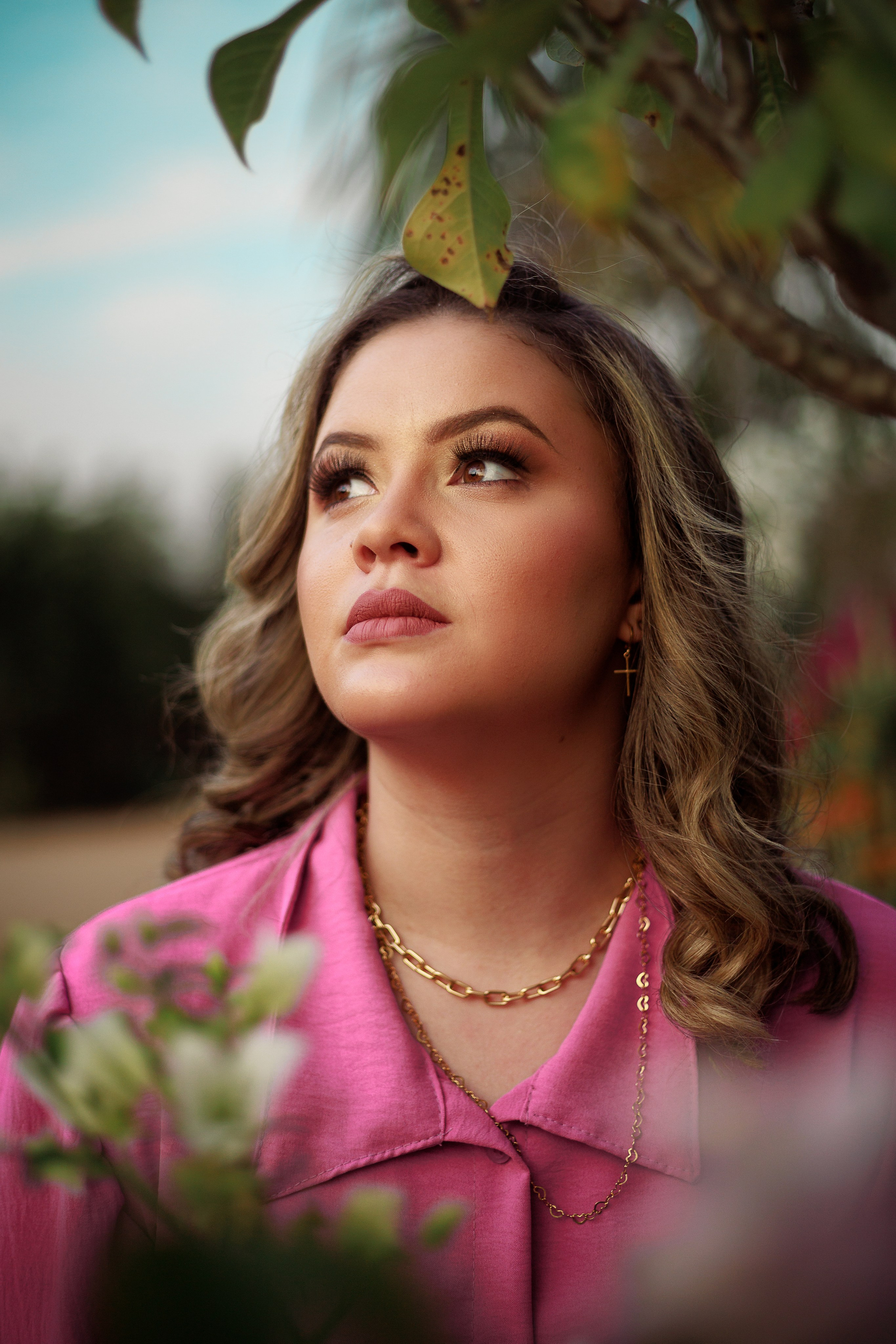 2022 | Sabrina Fernandes — Externo. Denis Damasceno | Fotografia