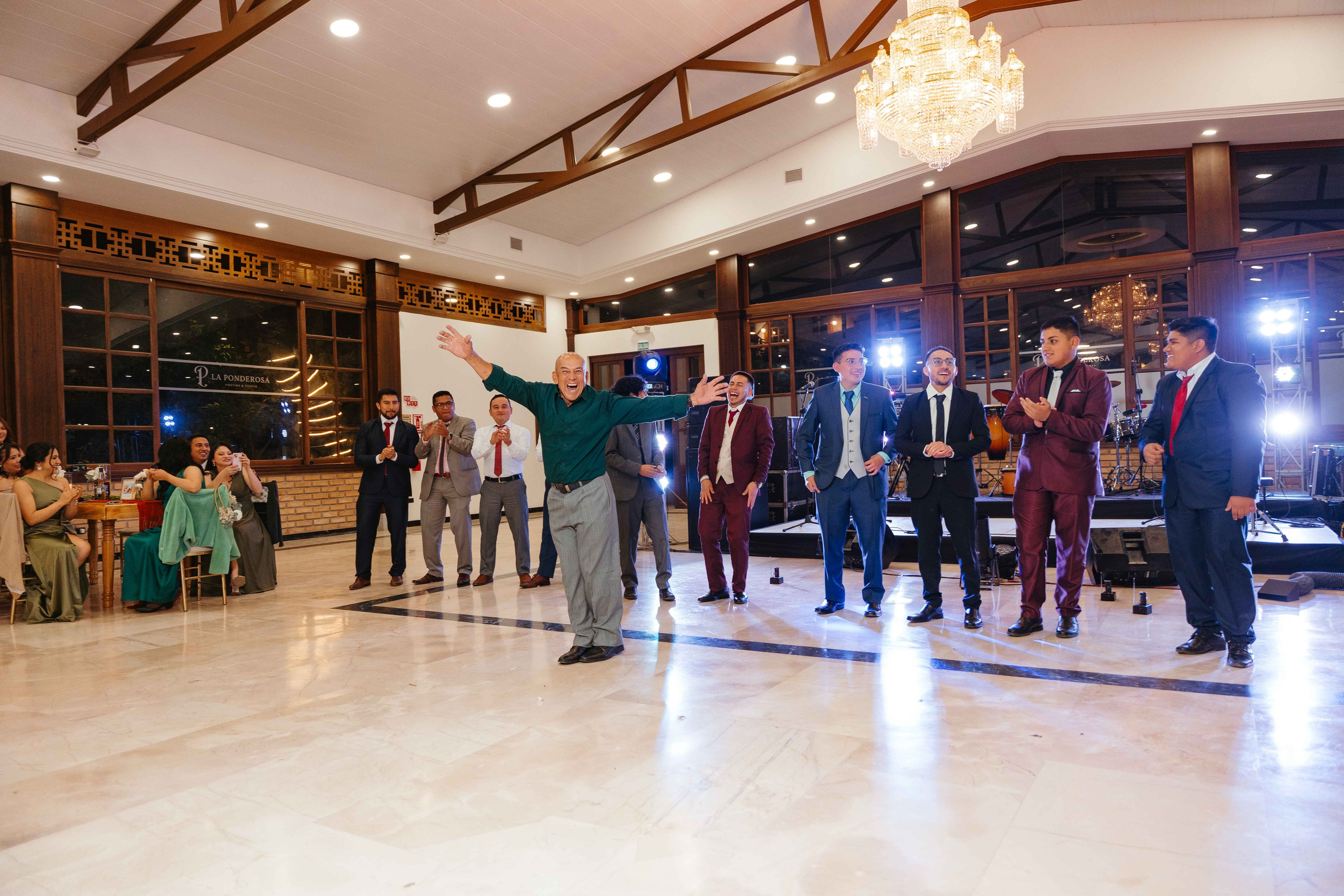 Karol y Jairon. Fotógrafo de bodas en Loja Ecuador | Piero Alvarez PH