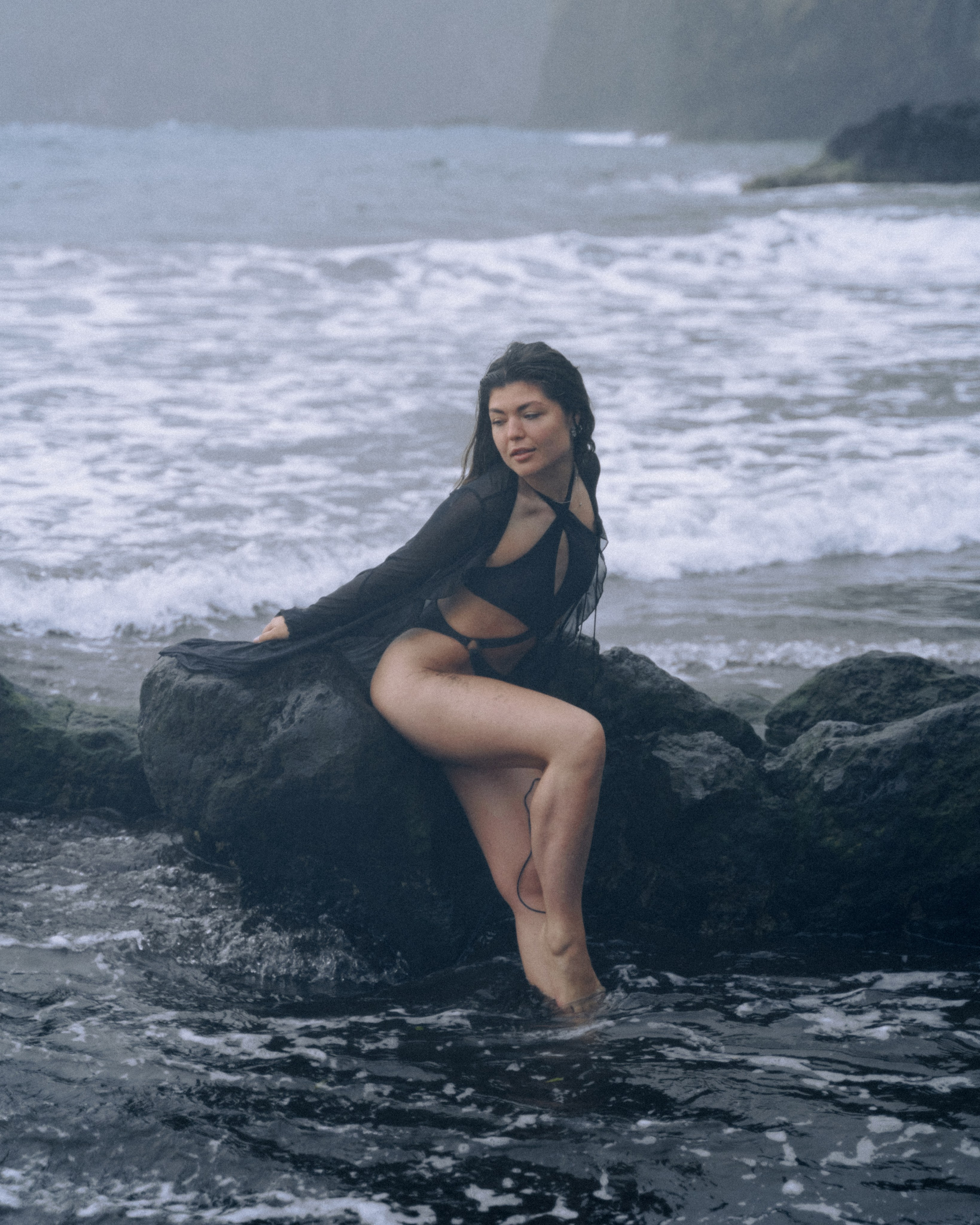 Daria — Seixal Beach Photoshoot in Misty Weather | Photographer Madeira. Your photographer in Madeira