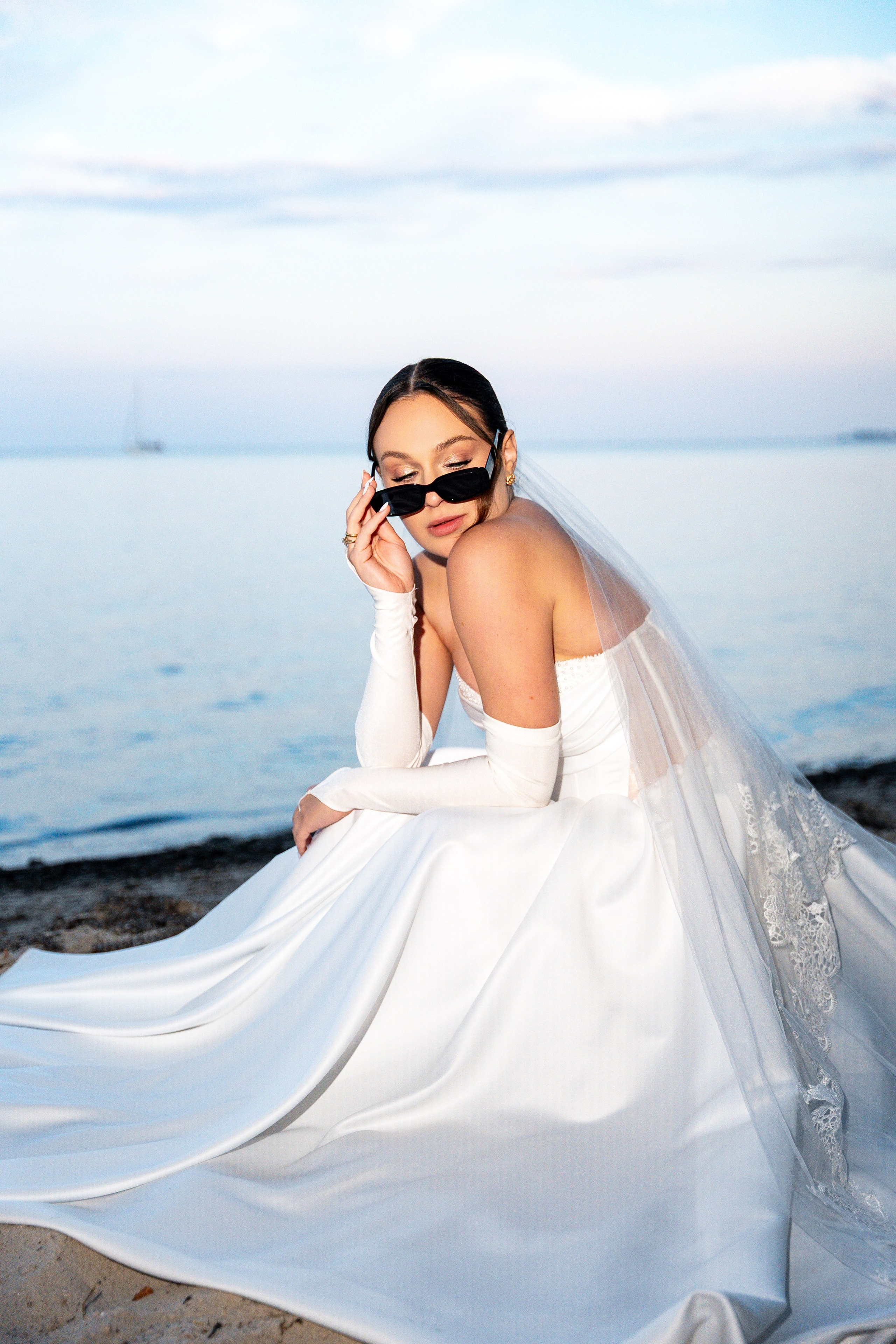 E&N: Zamek w Rzucewie. SL Wedding Photo — Editorial, Elegant & Timeless Wedding Photography in Poland and Across Europe