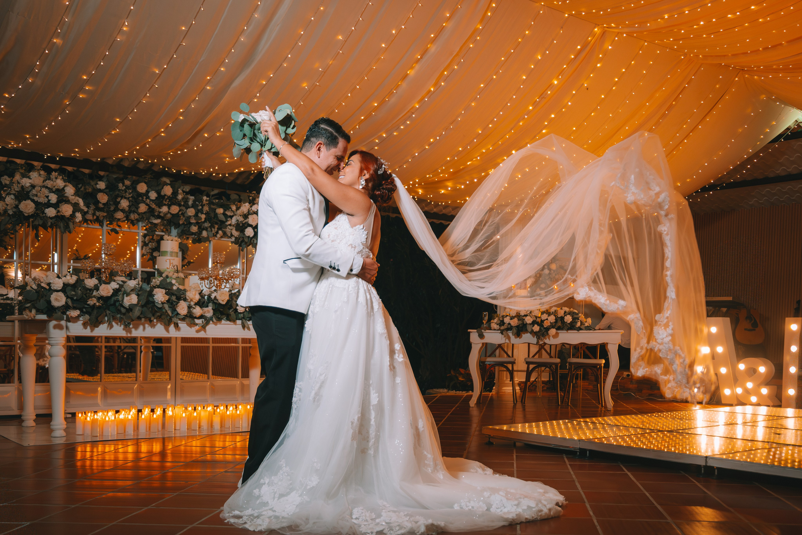 BODAS. Milena Maro Fotografía: estudio profesional en Acacías, Meta. Retrato familiar, infantil, maternas, eventos y empresas