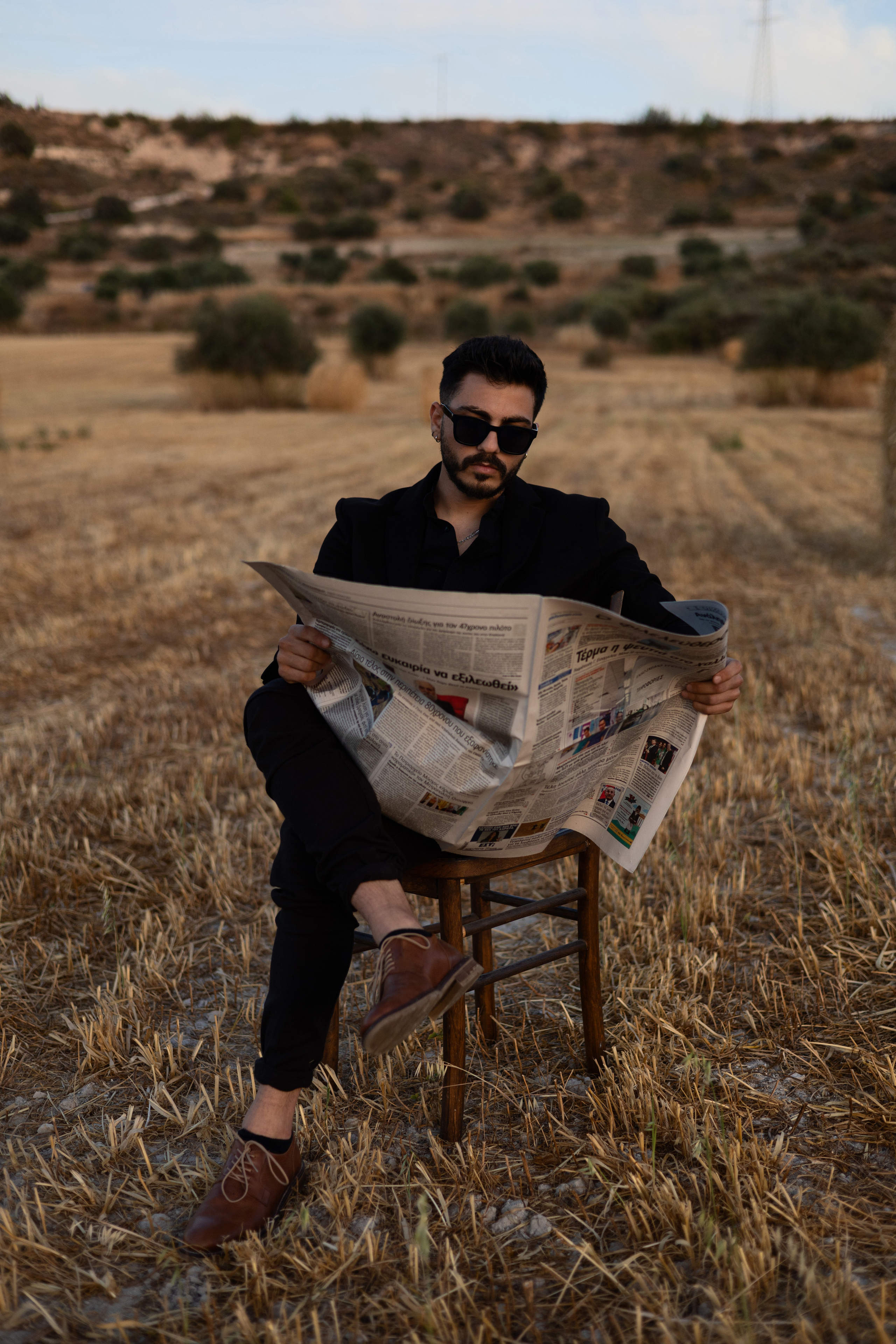 Modern Calm — Outdoor Male Portraits in Golden Light | Stylish, Minimal & Cinematic. Kristina Kozheltsova- Soulful Portrait&Lifestyle&Love Story Photographer in Leipzig, Germany