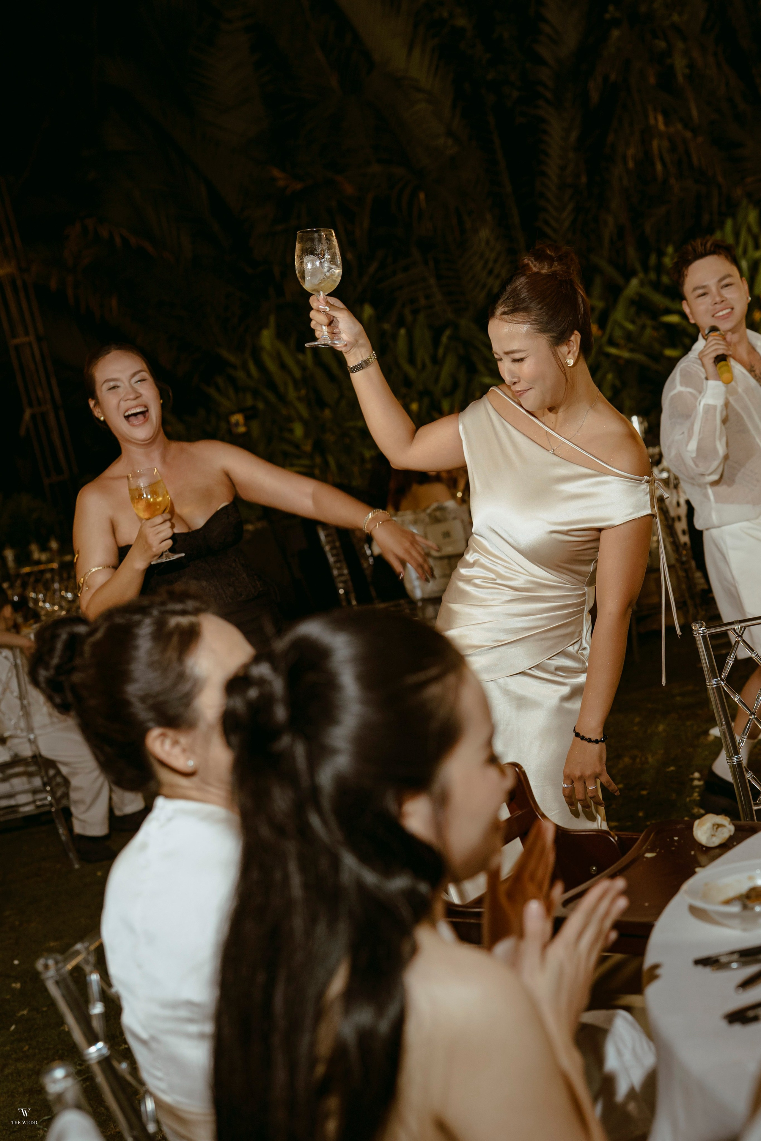 ALEX & NICOLE. WEDDING PHOTOGRAPHER IN VIETNAM