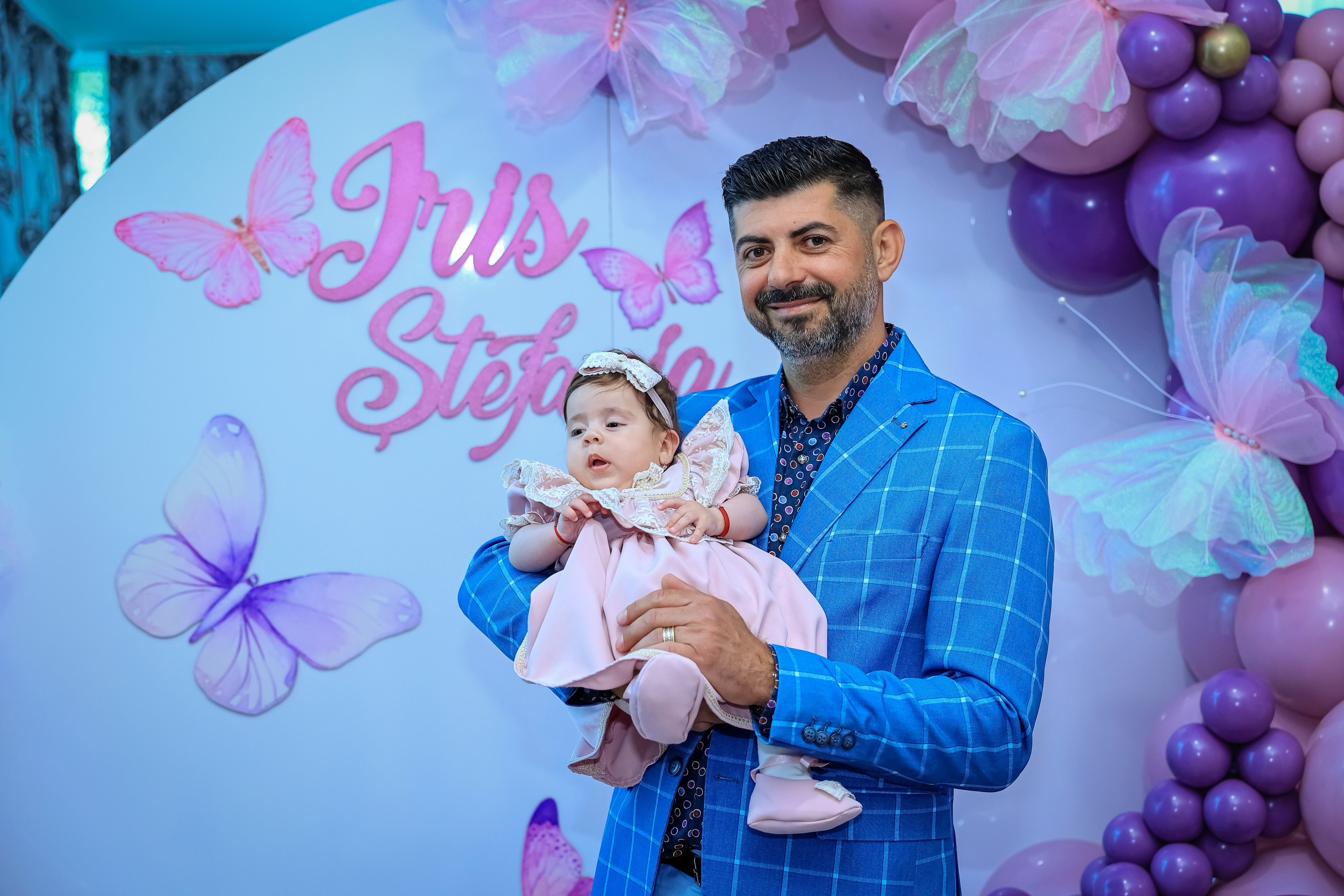 Iris Stefania. Moments By Gub