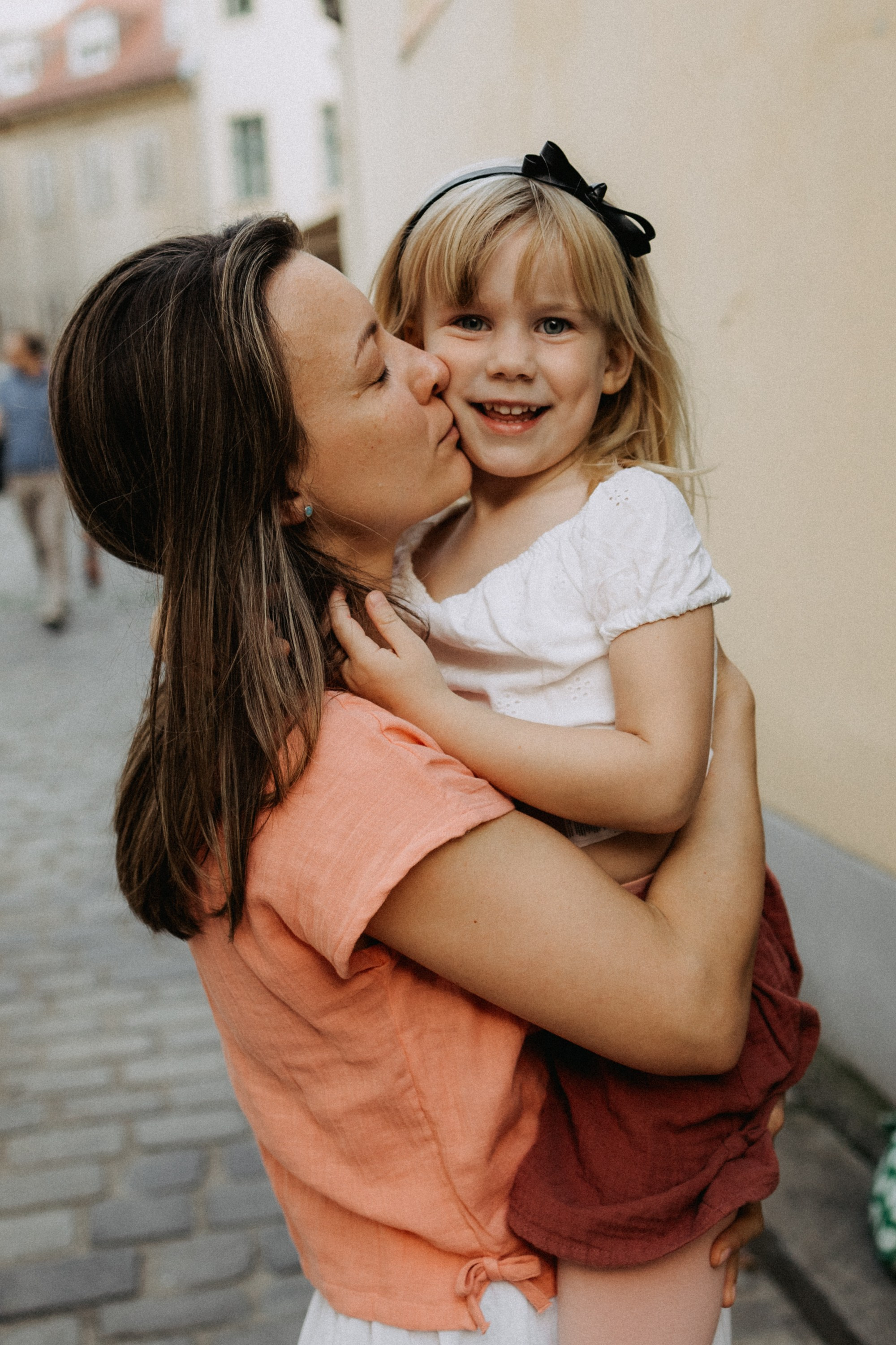Family in the city. Elena Gorobets. Photographer in Zagreb