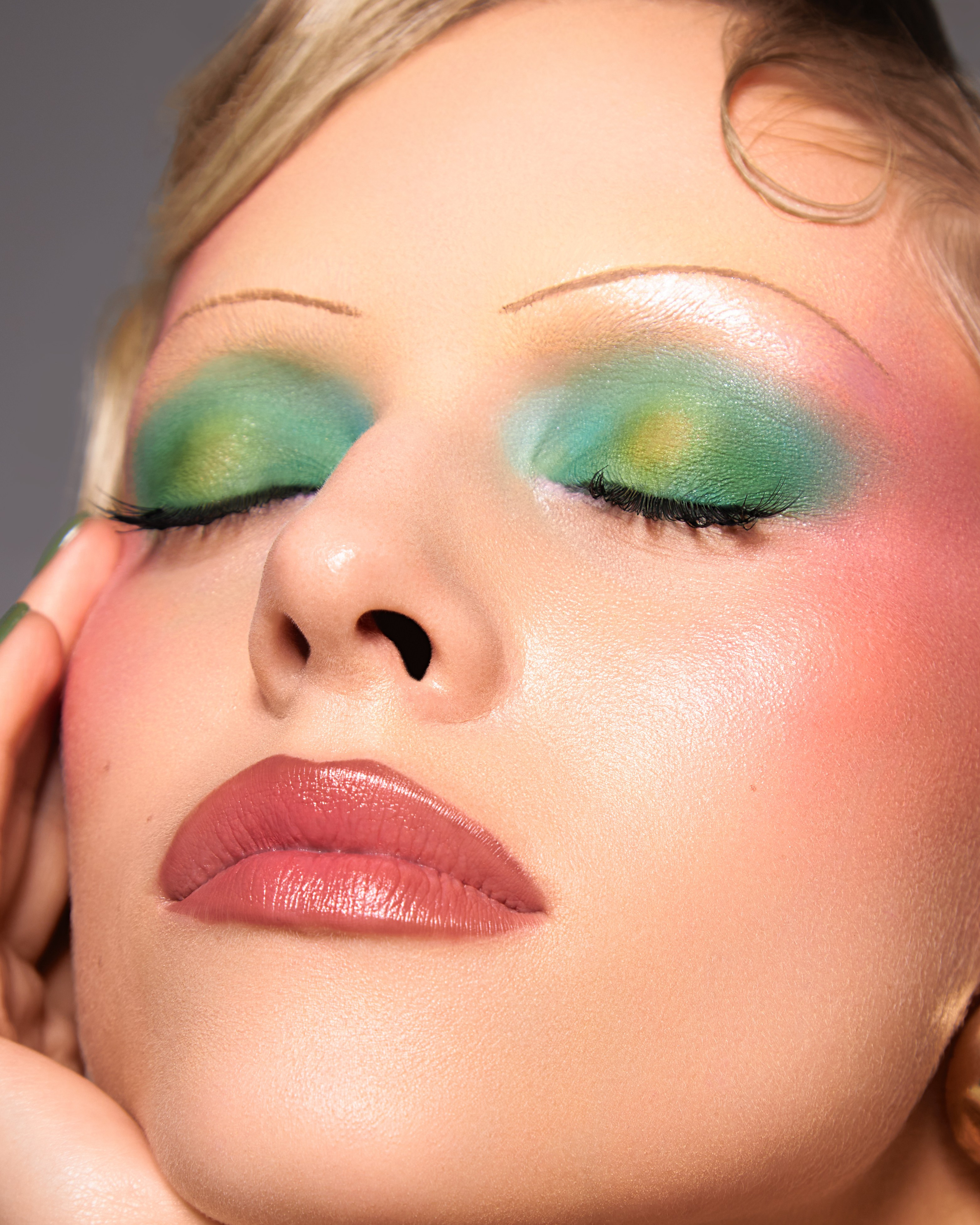 Photography @justannkharchenko. Retouch @retouch.jngmariia