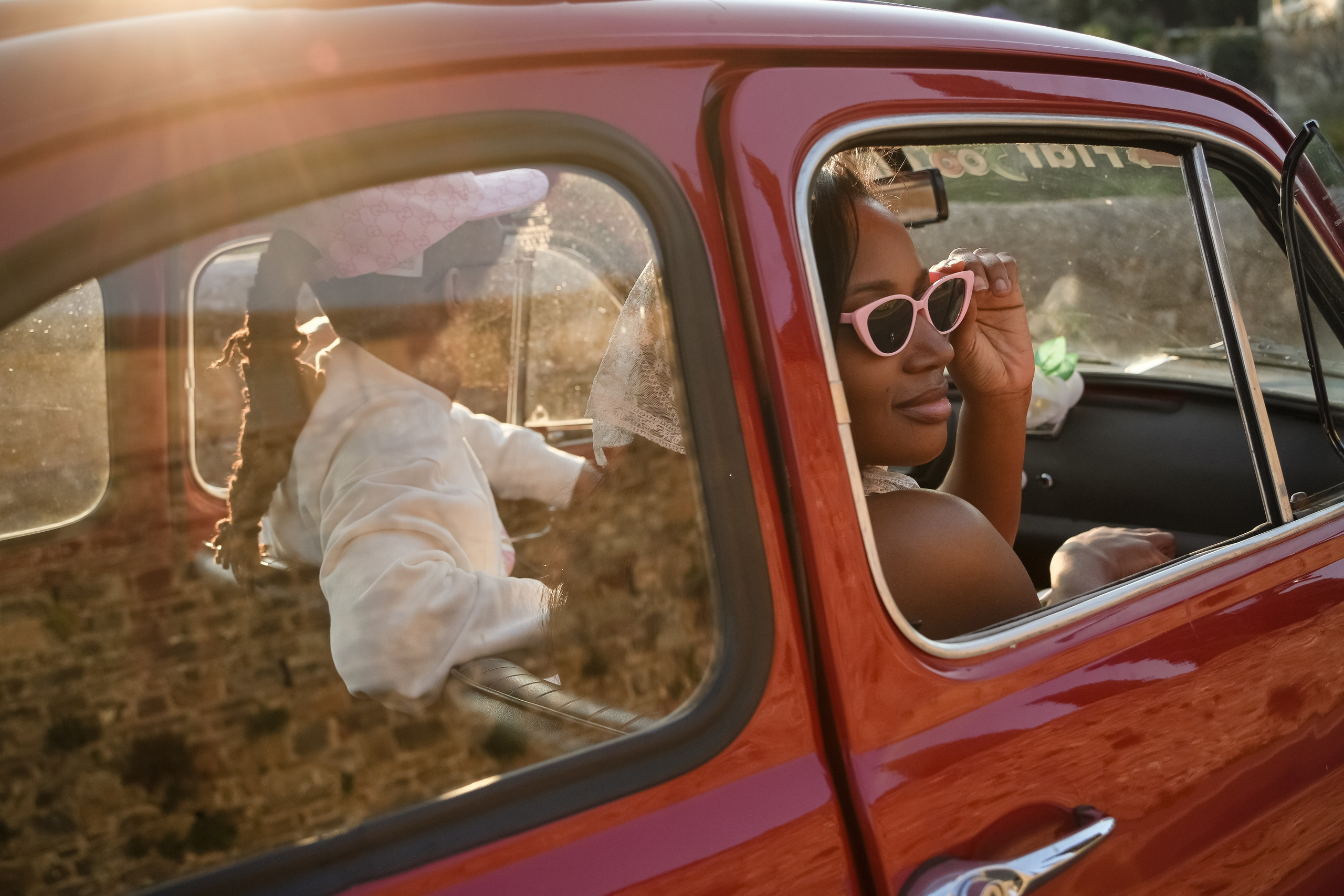 Photoshoot with Fiat 500 & Retro Cars. Wedding Photographer in Italy