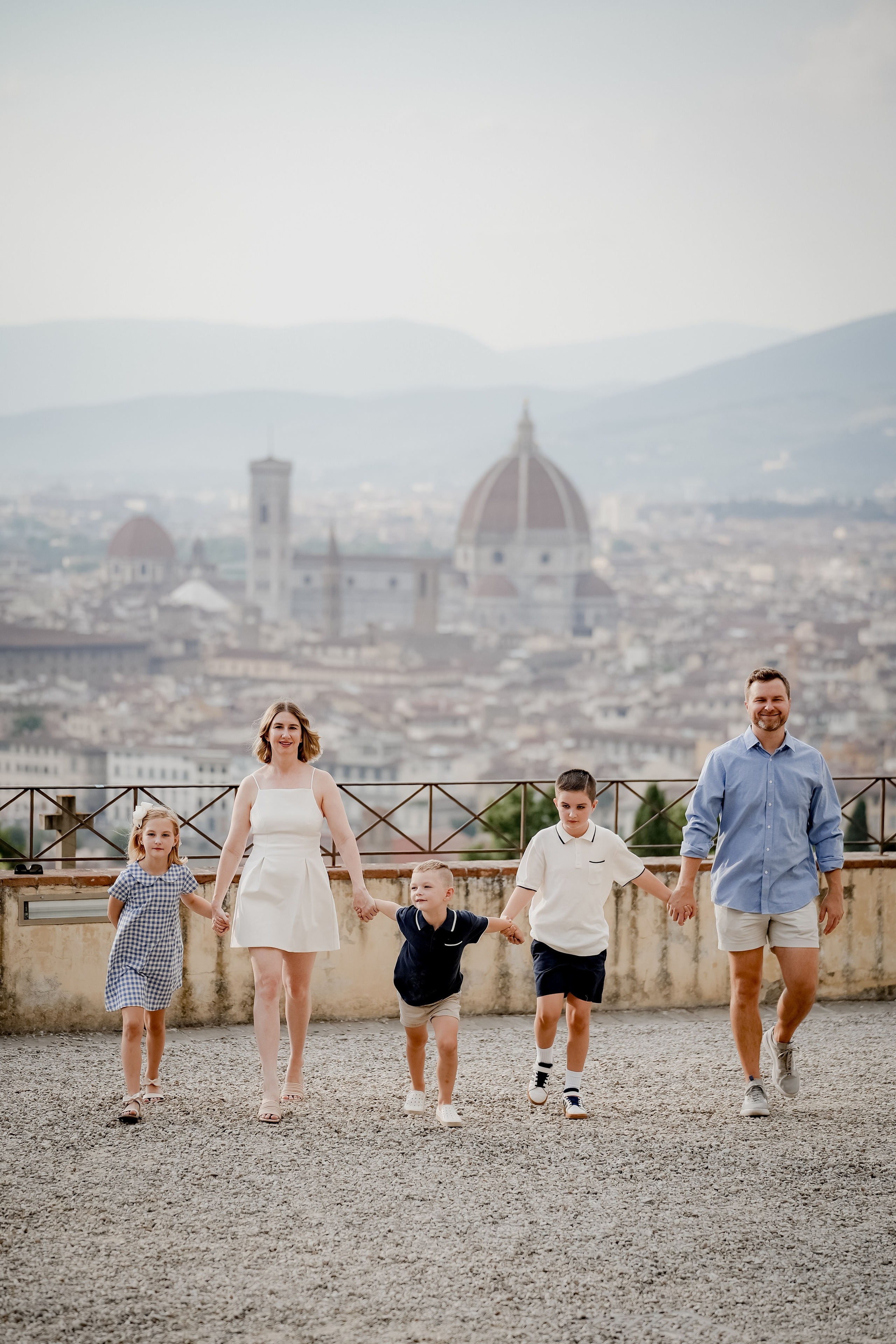 Mandy and Family. Wedding Photographer in Italy