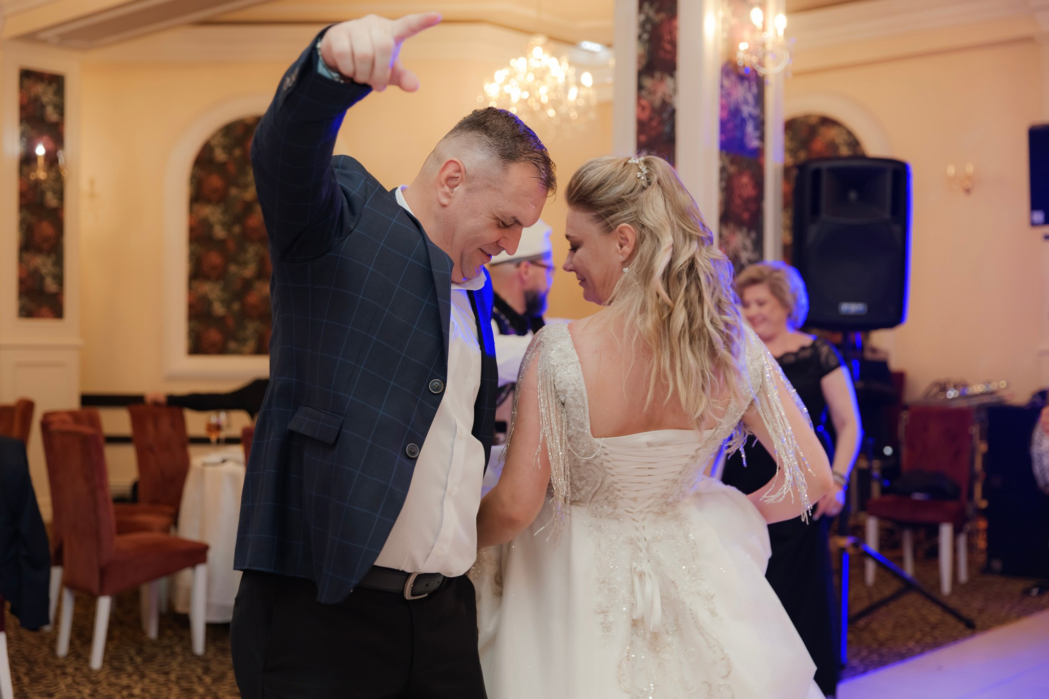 Mihai & Oana. Servicii foto-video profesionale, pentru momente de neuitat